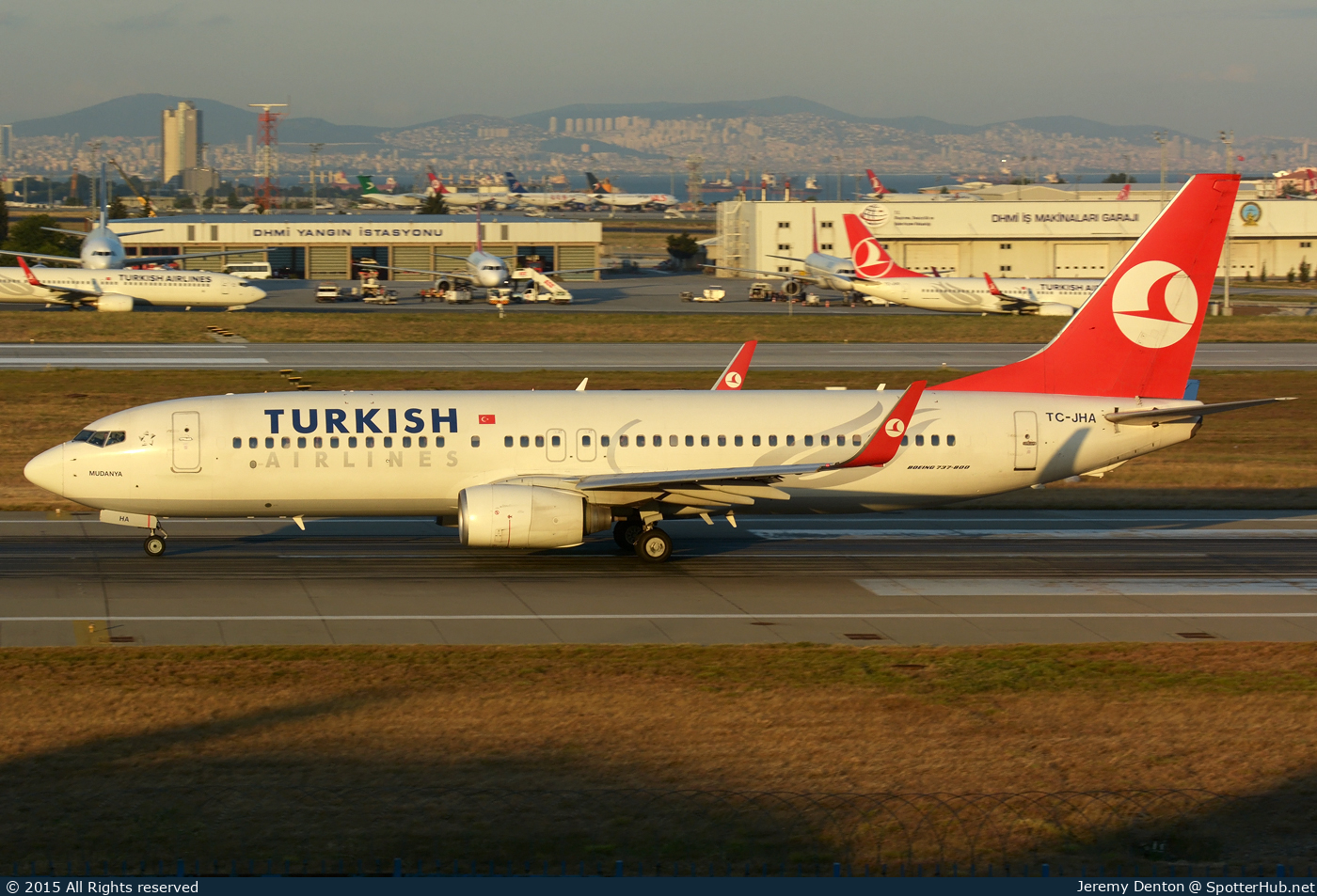 Photo of TC-JHA - Boeing 737-8F2 operated by Turkish Airlines