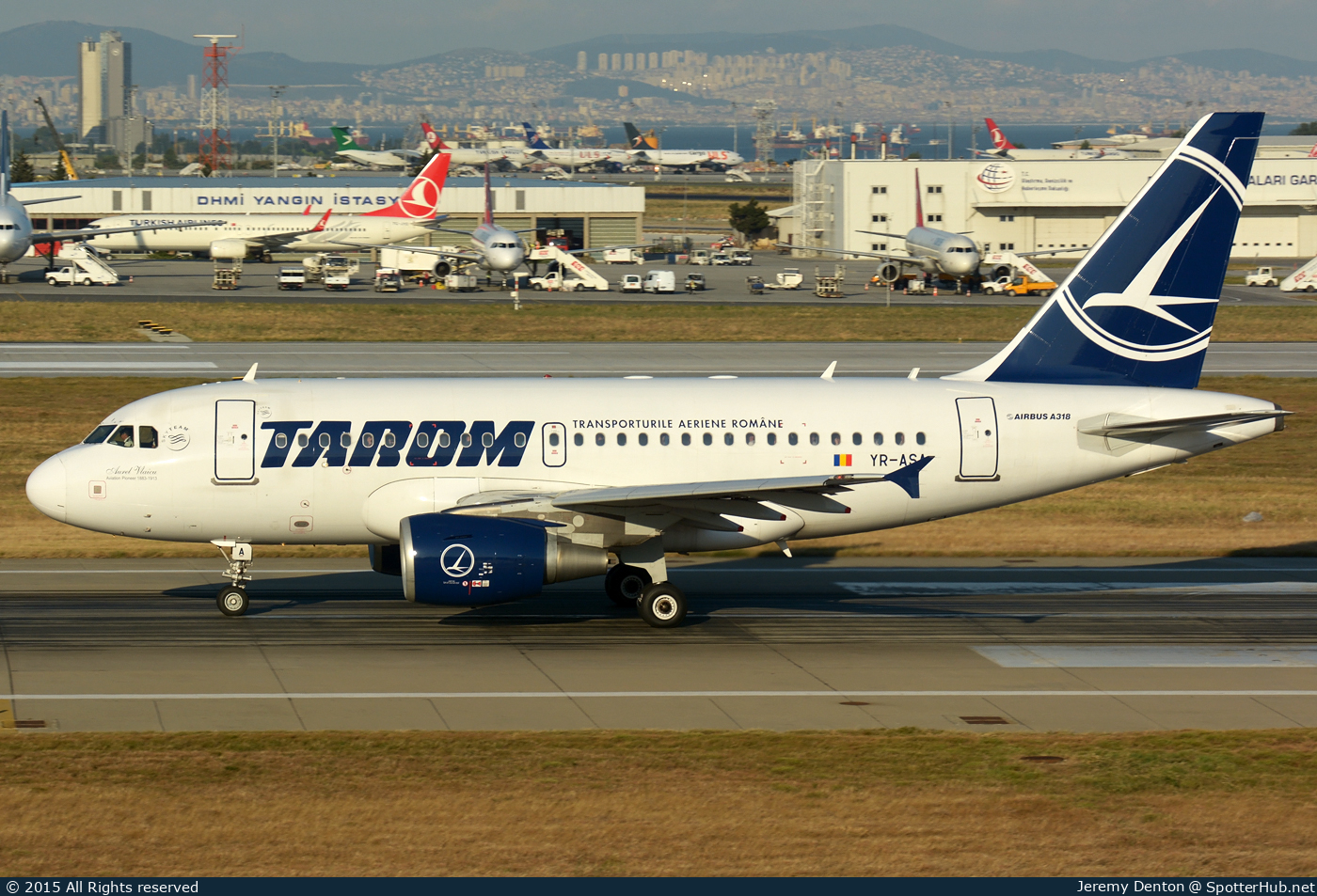 Photo of YR-ASA - Airbus A318-111 operated by Tarom - Romanian Air Transport