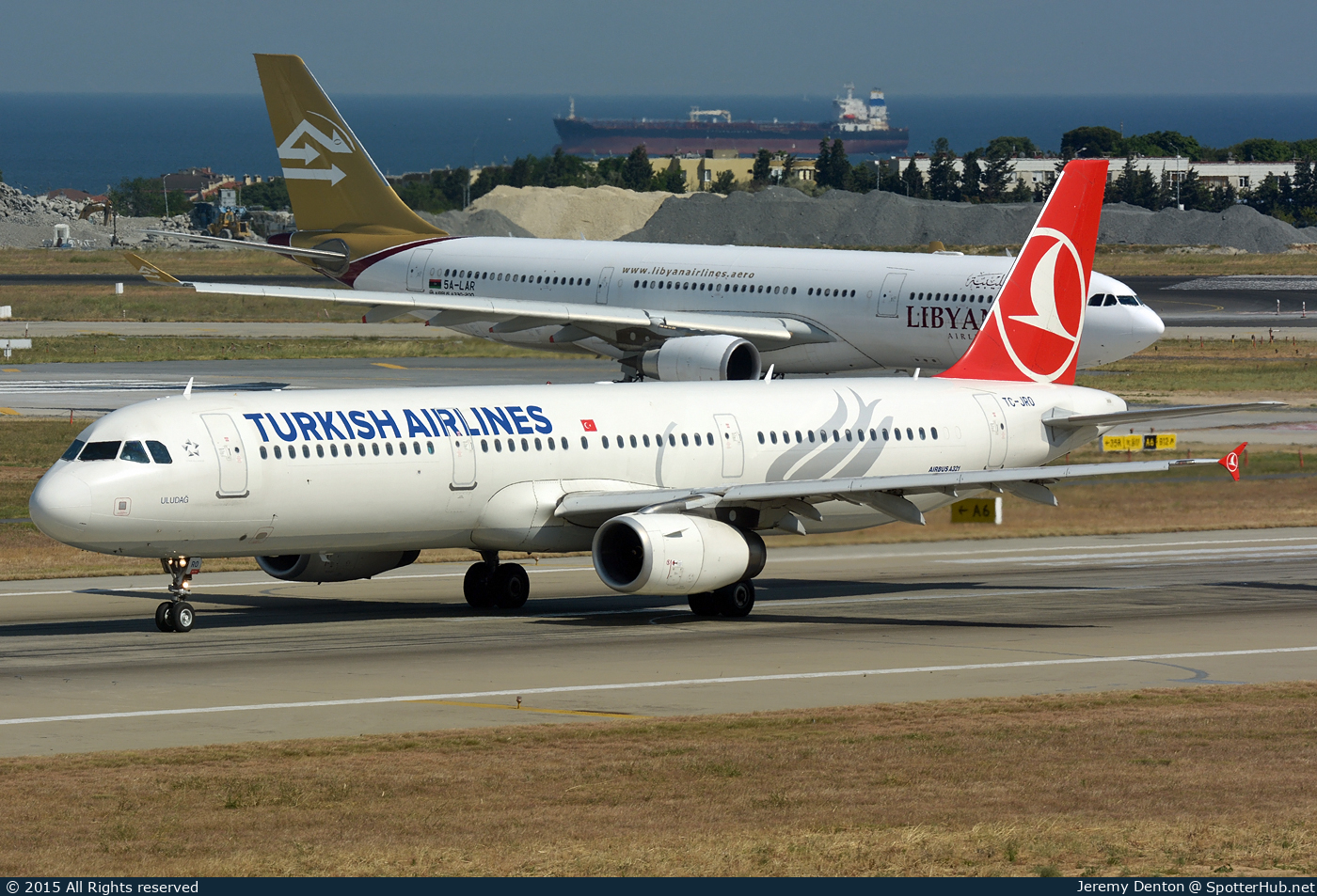 Photo of TC-JRO - Airbus A321-231 operated by Turkish Airlines