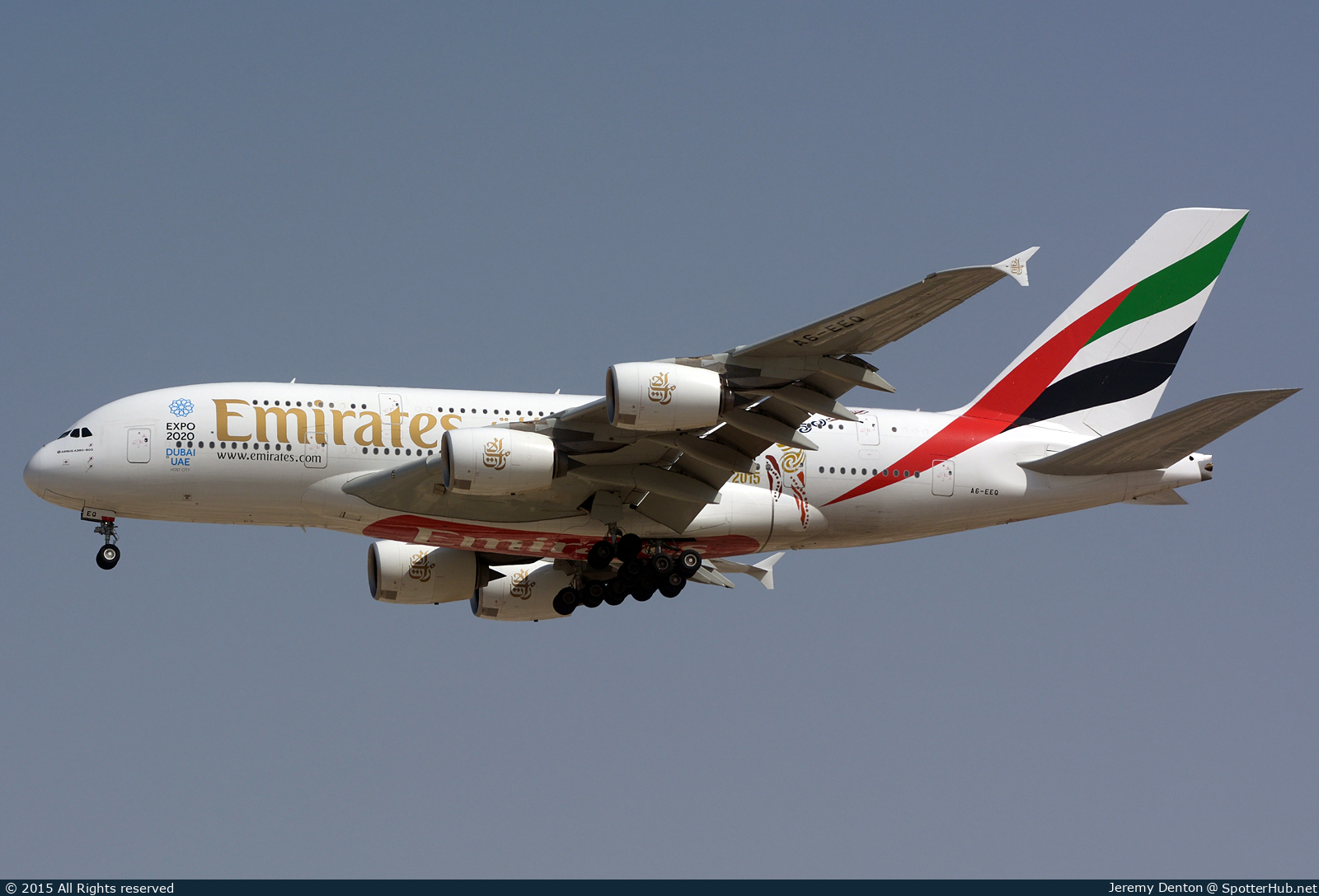 Photo of A6-EEQ - Airbus A380-861 operated by Emirates