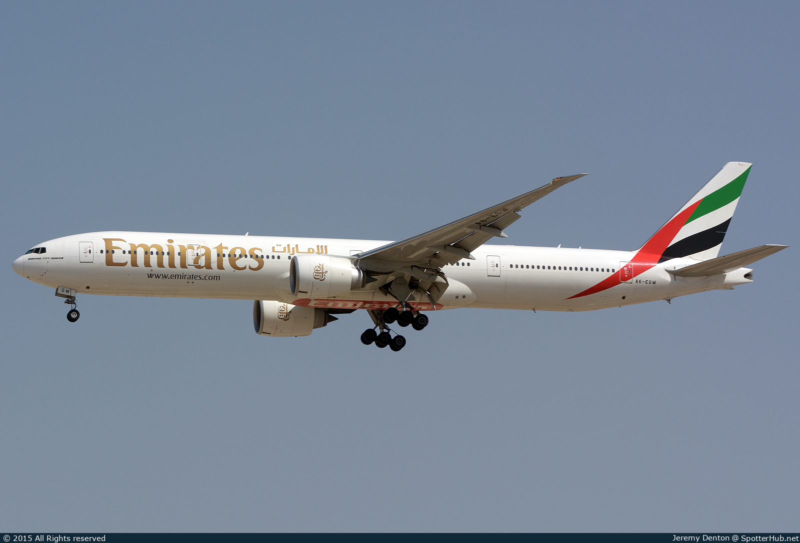 Photo of A6-EGW - Boeing 777-31H(ER) operated by Emirates