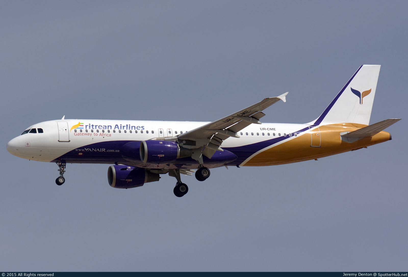 Photo of UR-CME - Airbus A320-212 operated by YanAir