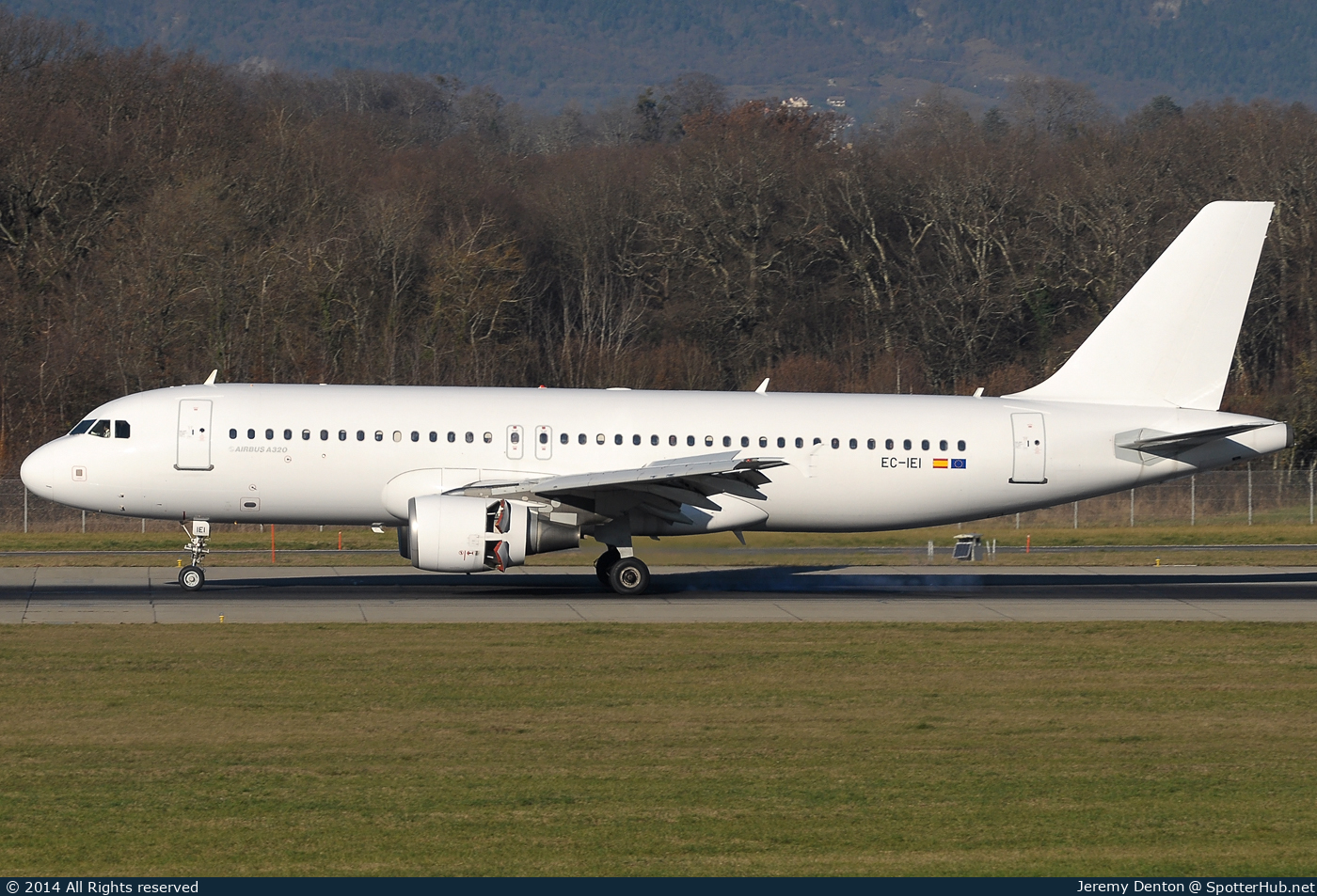 Photo of EC-IEI - Airbus A320-214 operated by Iberia