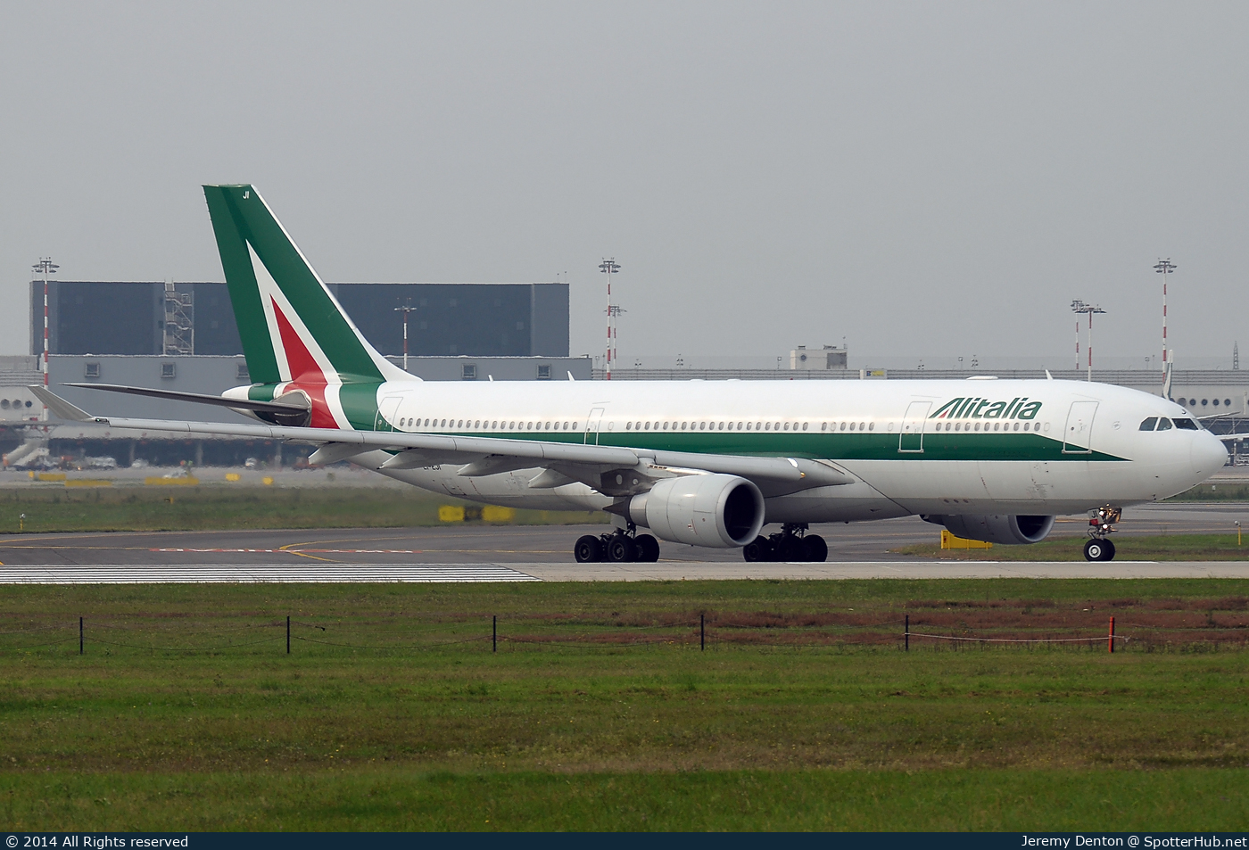 Photo of EI-EJI - Airbus A330-202 operated by Alitalia