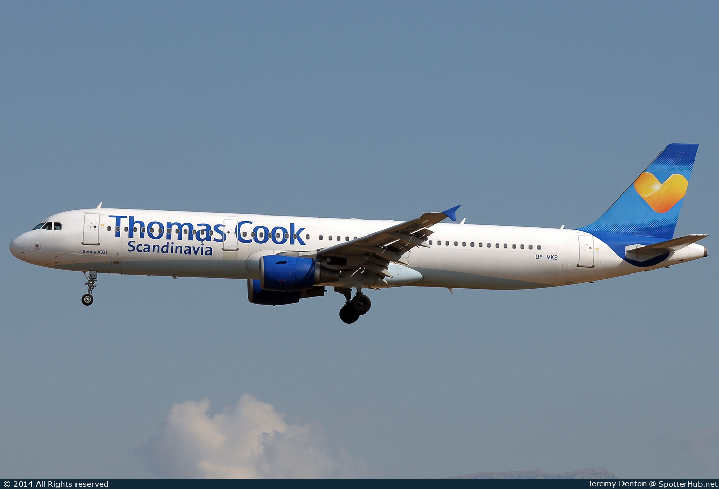 Photo of OY-VKB - Airbus A321-211 operated by Thomas Cook Airlines Scandinavia