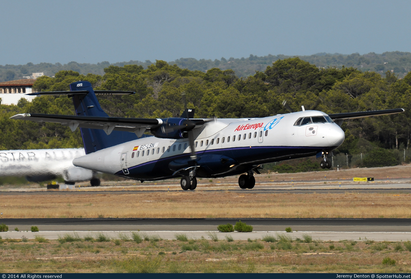 Photo of EC-LSN - ATR 72-202 operated by Air Europa (opb Swiftair)