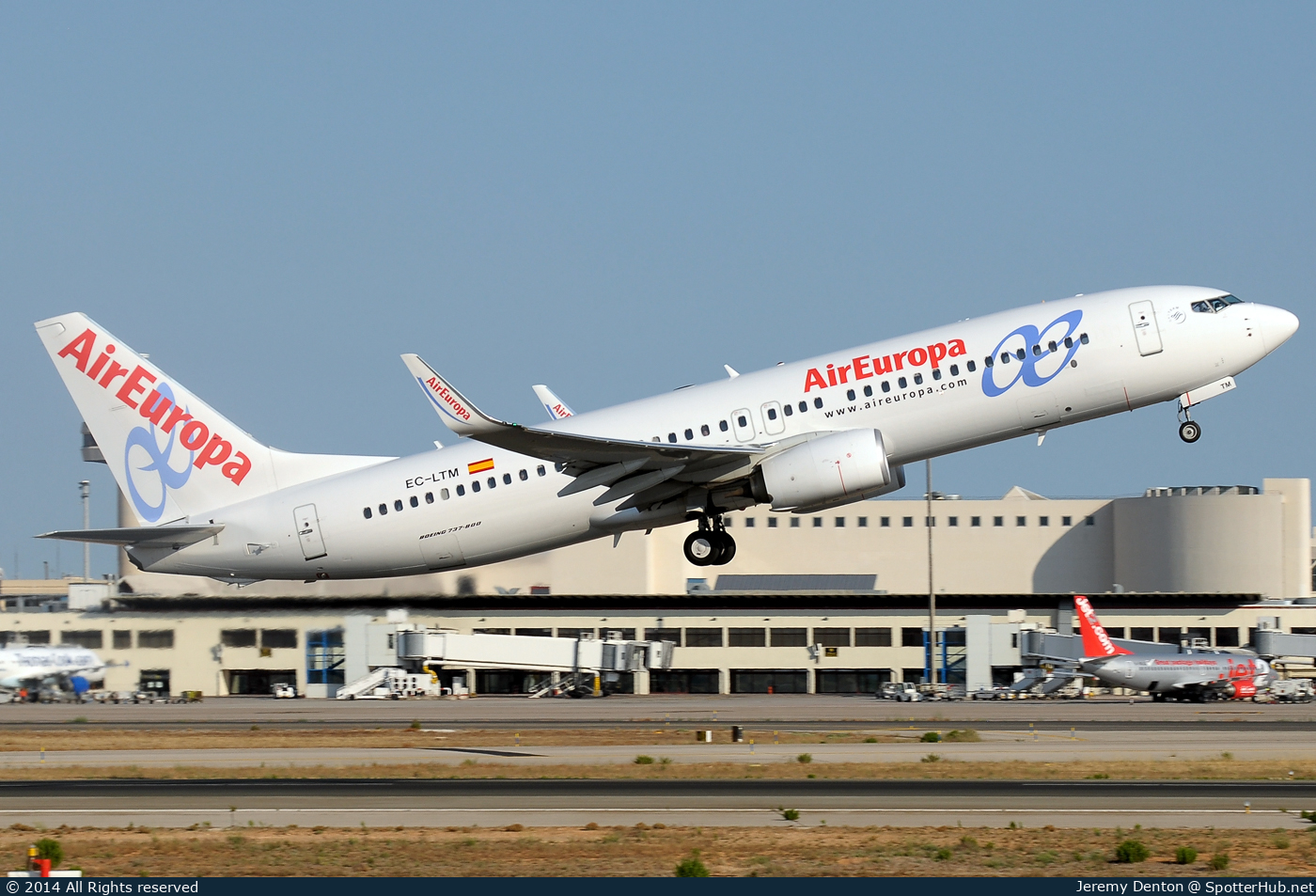 Photo of EC-LTM - Boeing 737-85P operated by Air Europa