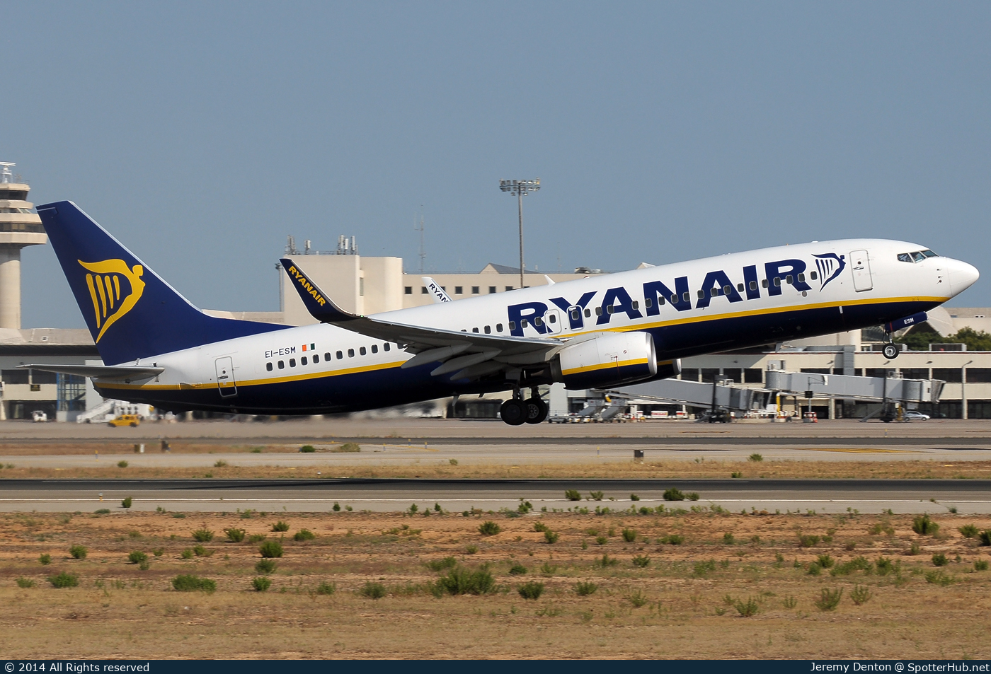 Photo of EI-ESM - Boeing 737-8AS operated by Ryanair