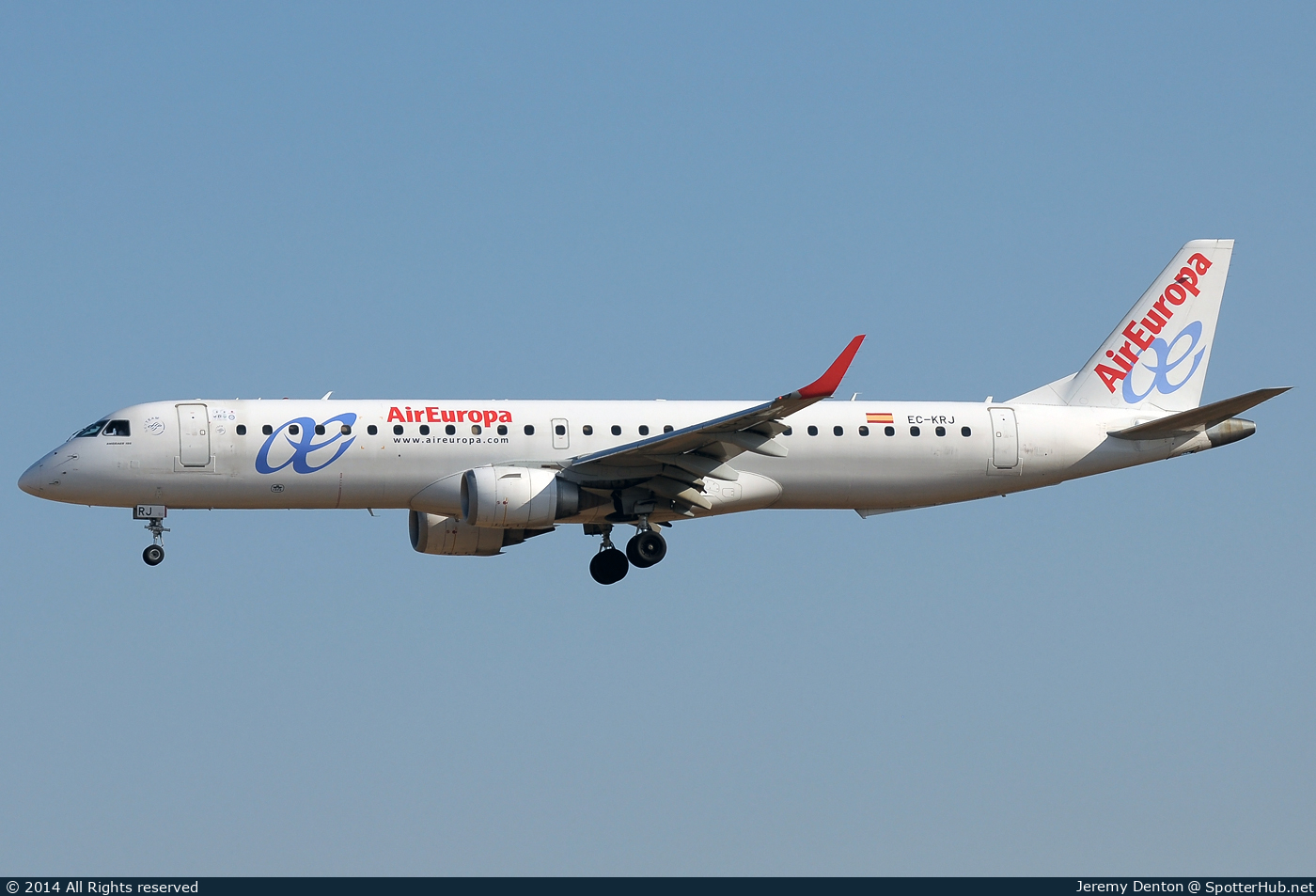 Photo of EC-KRJ - Embraer ERJ-195LR operated by Air Europa