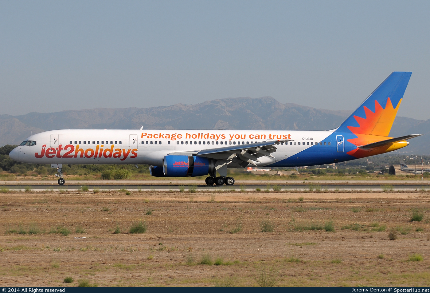 Photo of G-LSAD - Boeing 757-236 operated by Jet2