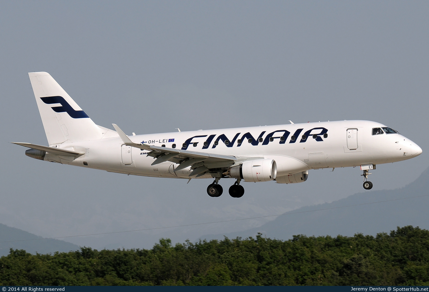 Photo of OH-LEI - Embraer ERJ-170STD operated by Finnair
