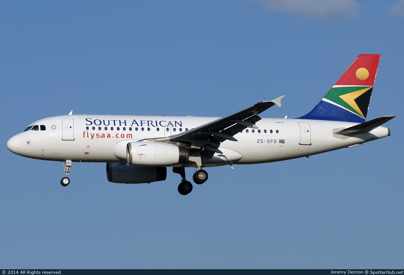 Photo of ZS-SFG - Airbus A319-131 operated by South African Airways