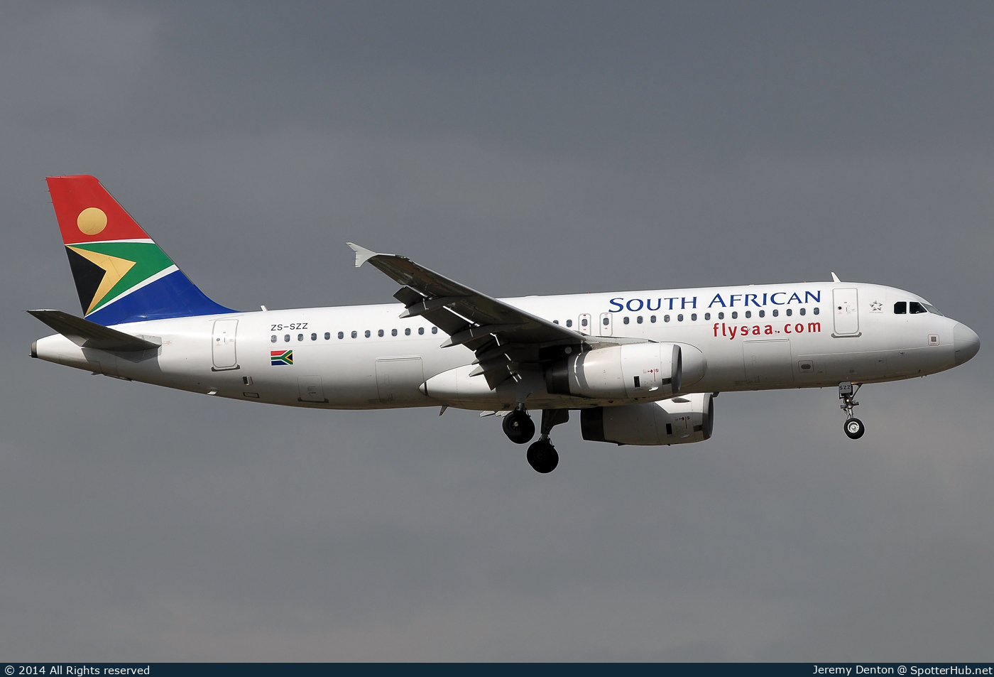 Photo of ZS-SZZ - Airbus A320-232 operated by South African Airways
