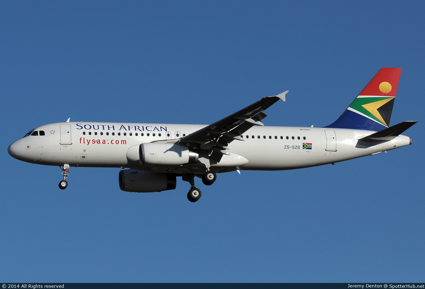 Photo of ZS-SZB - Airbus A320-232 operated by South African Airways