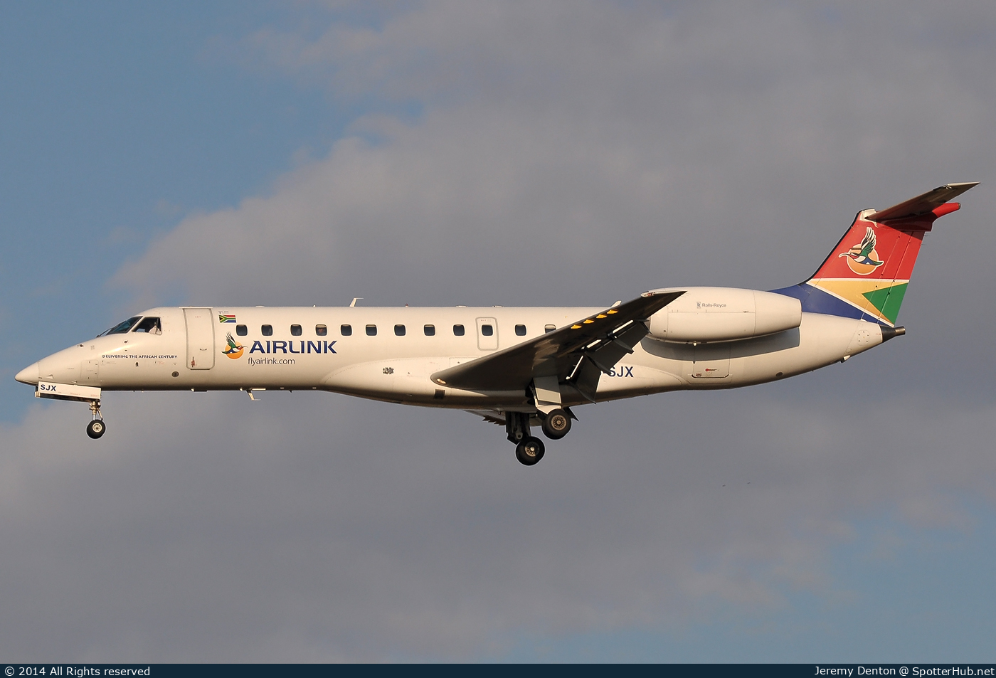 Photo of ZS-SJX - Embraer ERJ-135LR operated by Airlink Pty