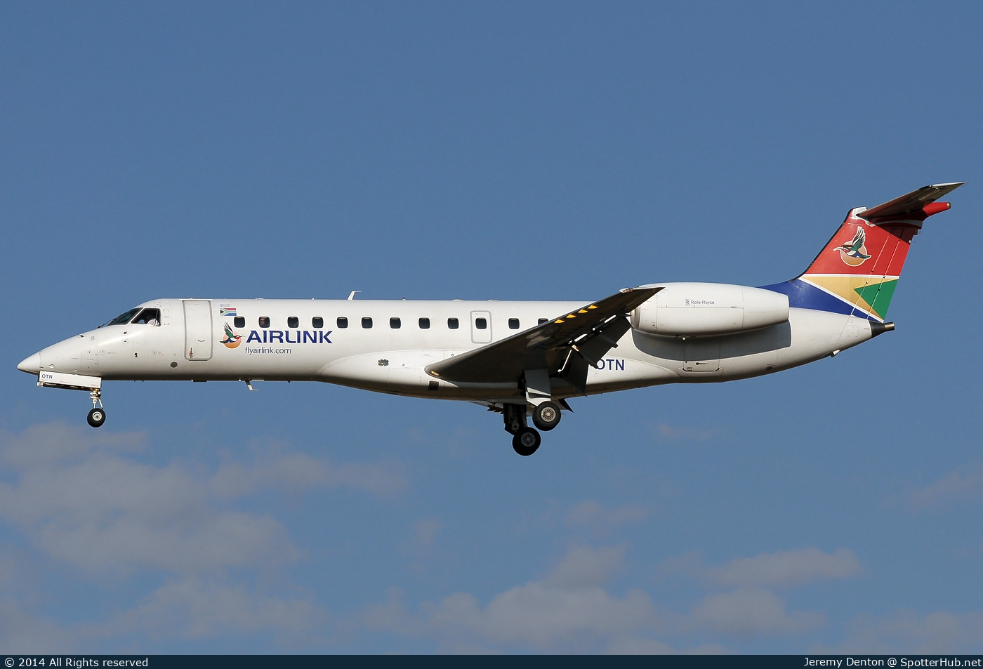 Photo of ZS-OTN - Embraer ERJ-135LR operated by Airlink Pty
