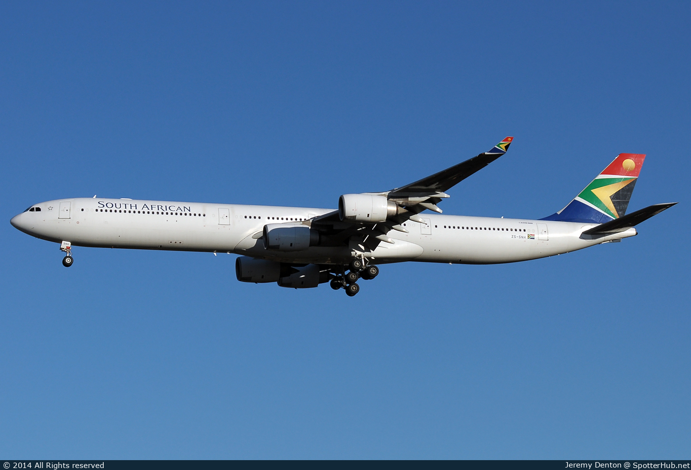 Photo of ZS-SNH - Airbus A340-642 operated by South African Airways