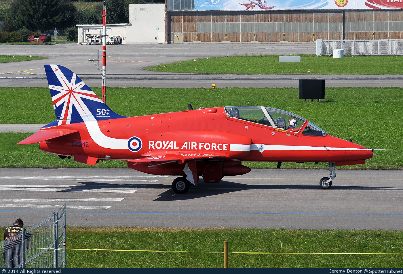 Photo of XX242 - British Aerospace Hawk T1 operated by Royal Air Force