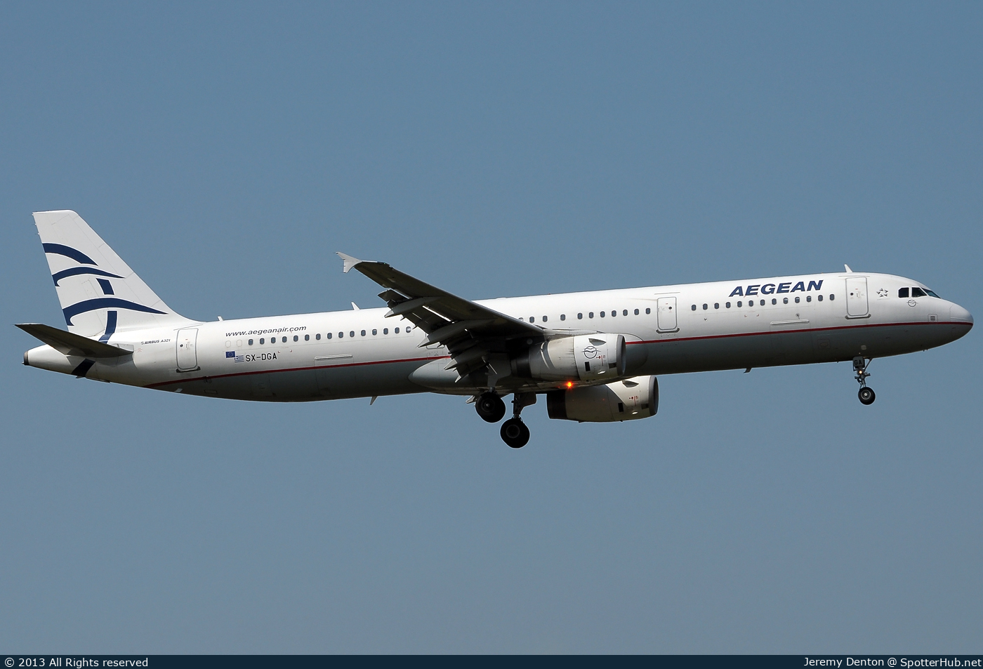 Photo of SX-DGA - Airbus A321-231 operated by Aegean Airlines