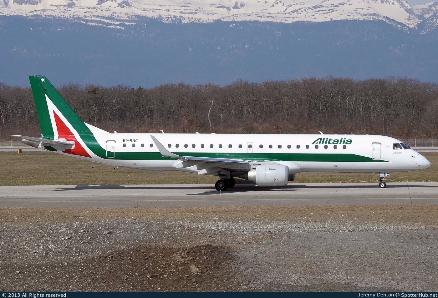 Photo of EI-RNC - Embraer ERJ-190STD operated by Alitalia CityLiner