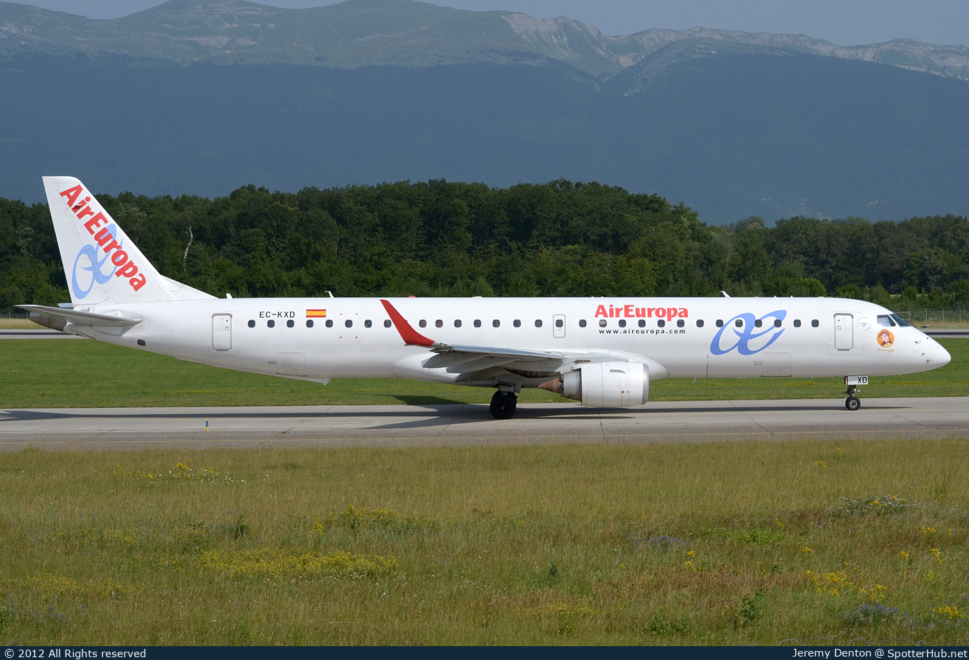 Photo of EC-KXD - Embraer ERJ-195LR operated by Air Europa