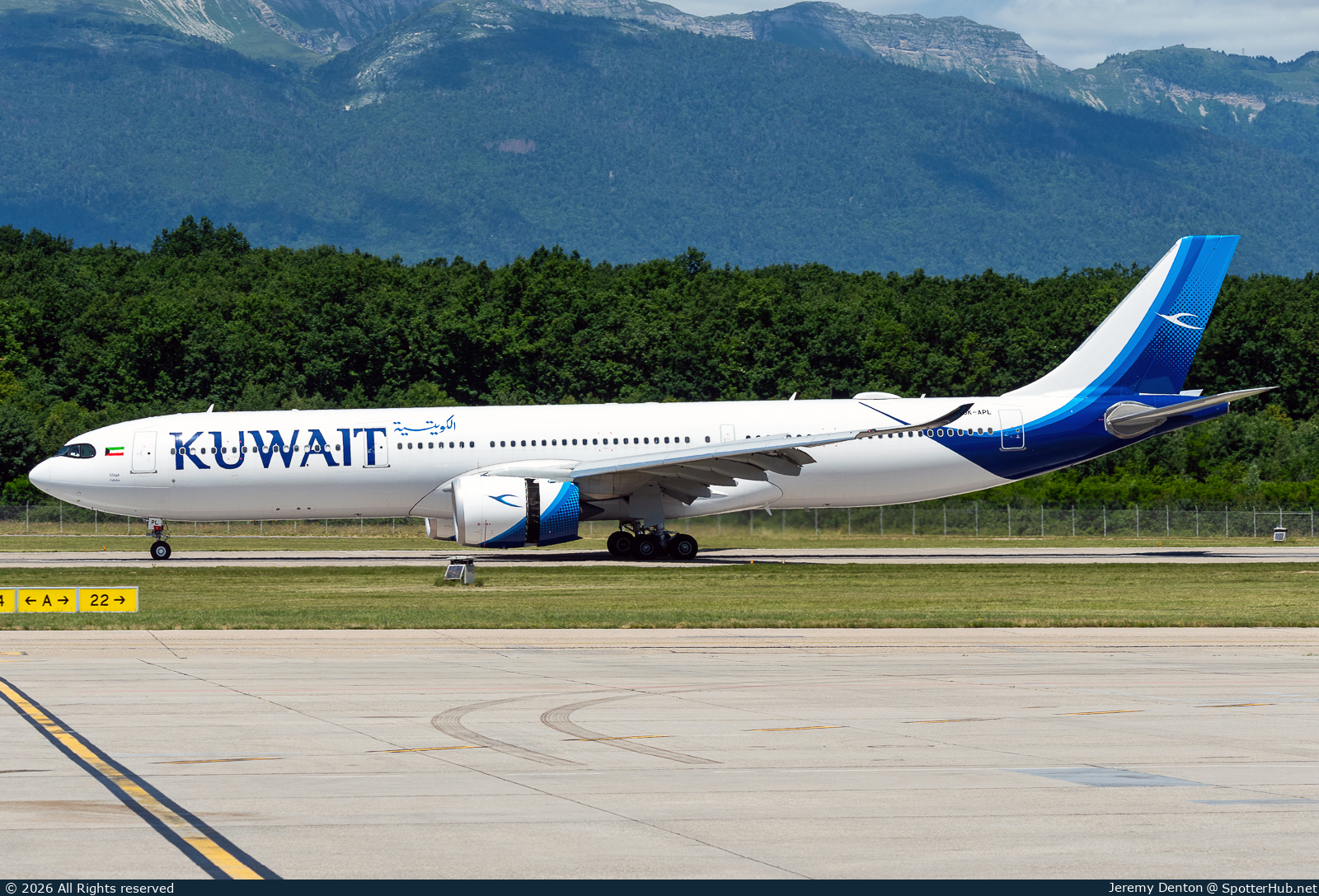 Photo of 9K-APL - Airbus A330-941 operated by Kuwait Airways
