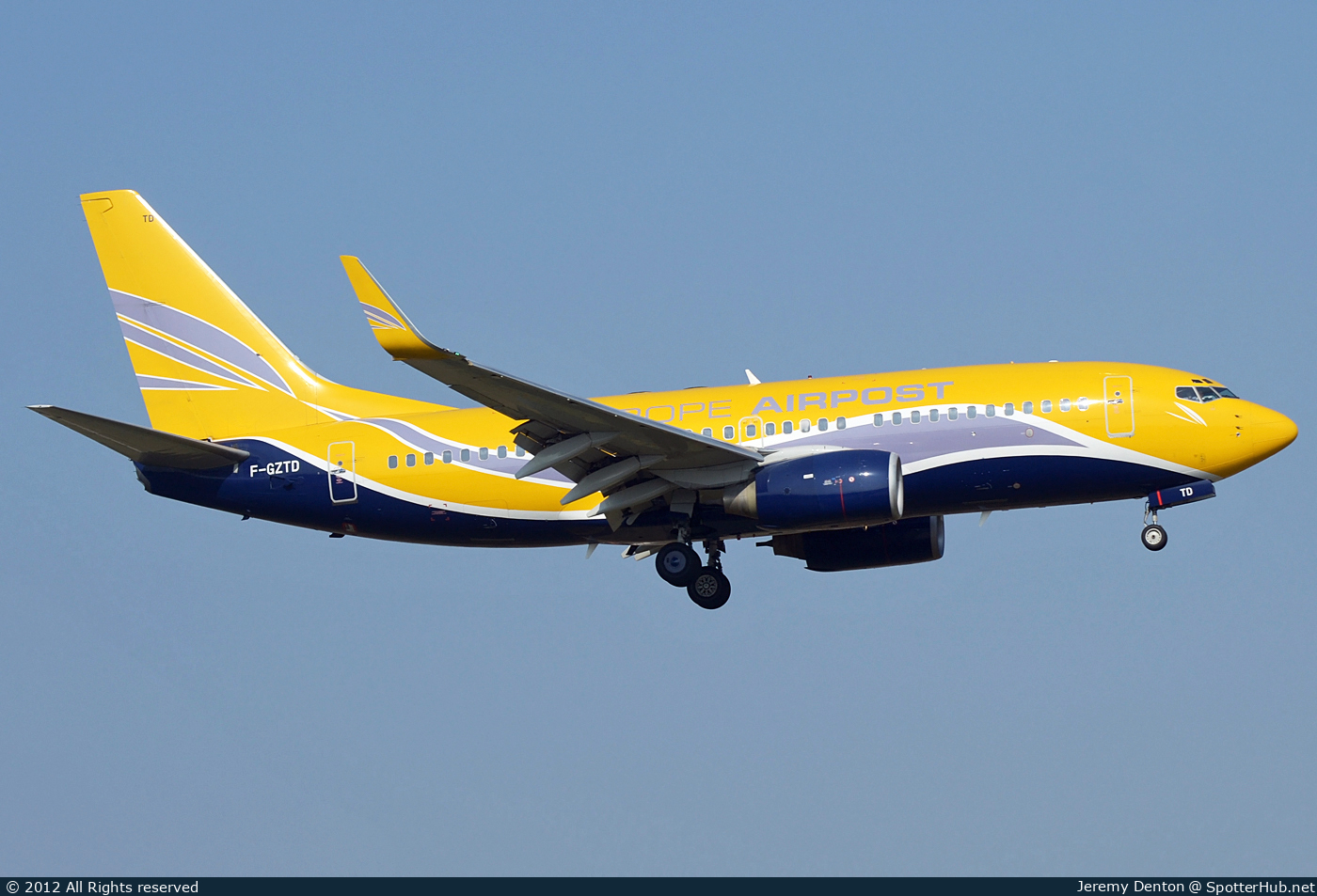 Photo of F-GZTD - Boeing 737-73V operated by Europe Airpost