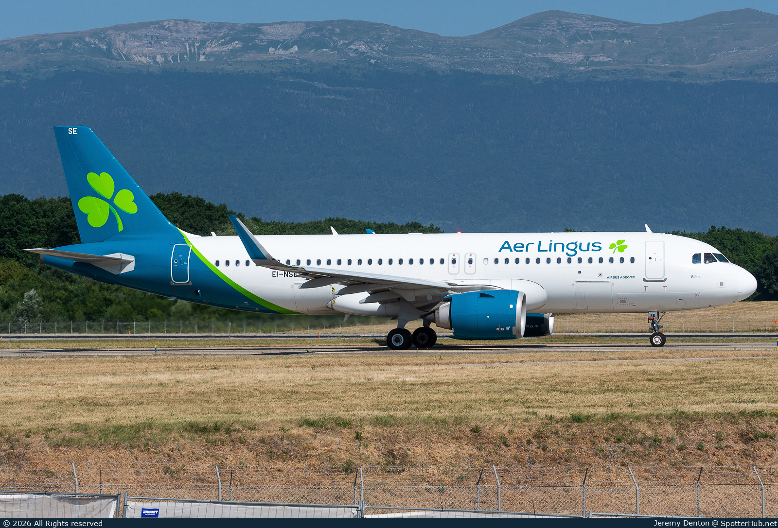 Photo of EI-NSE - Airbus A320-251N operated by Aer Lingus