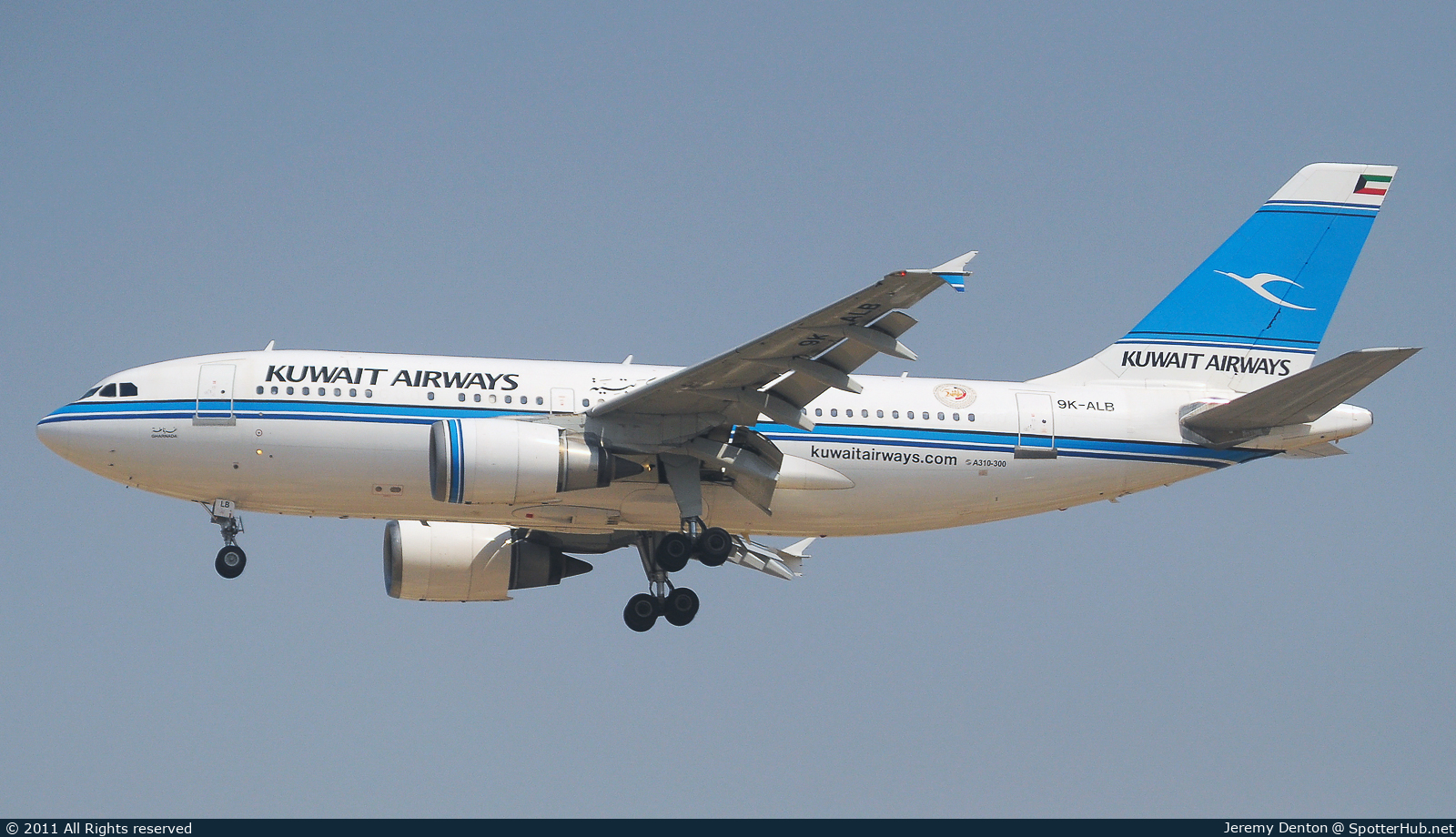 Photo of 9K-ALB - Airbus A310-308 operated by Kuwait Airways