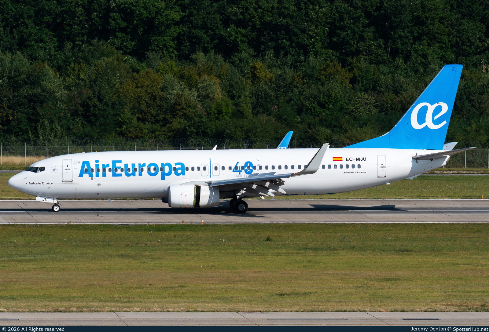 Photo of EC-MJU - Boeing 737-85P operated by Air Europa