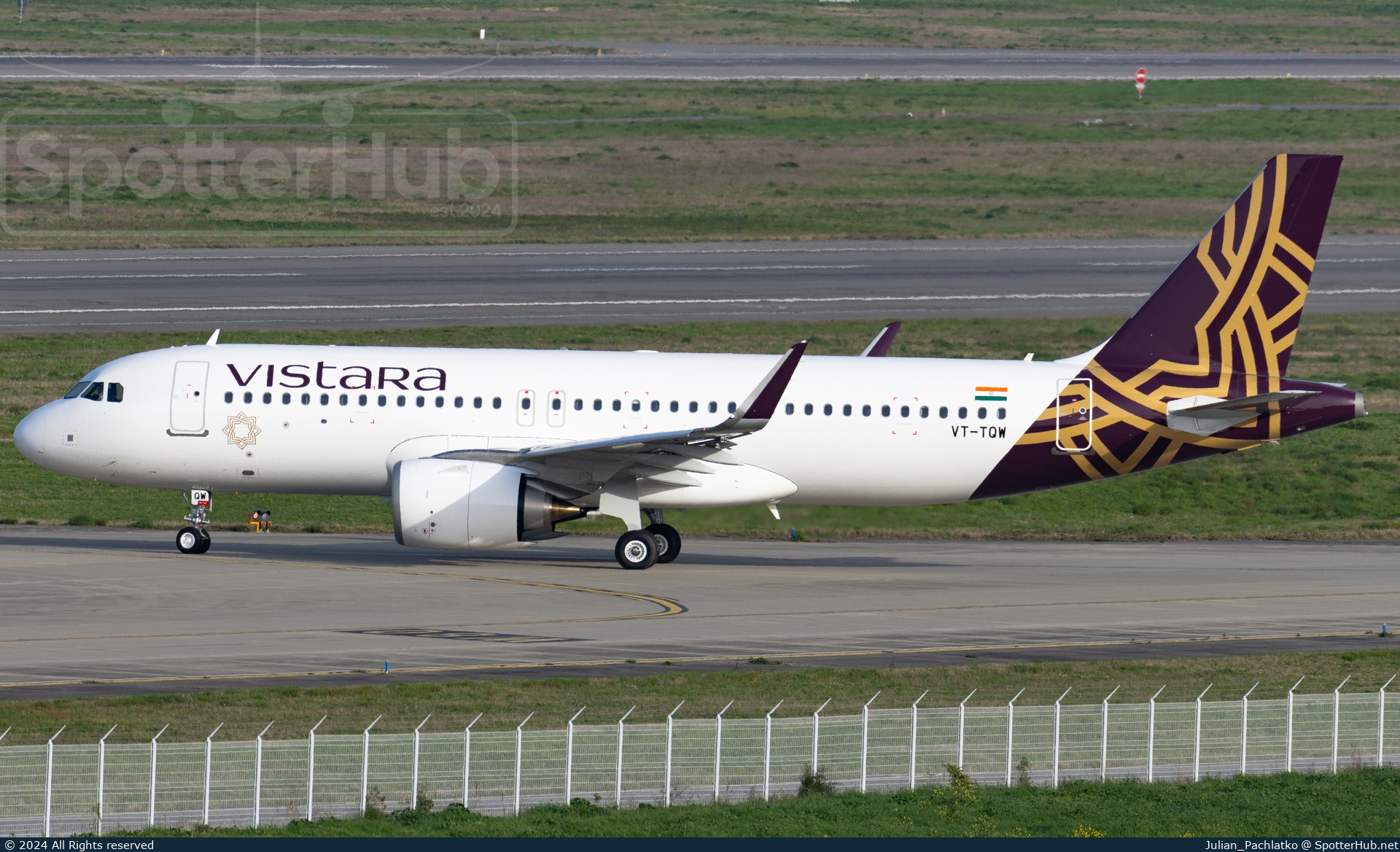Photo of VT-TQW - Airbus A320-251N operated by Vistara