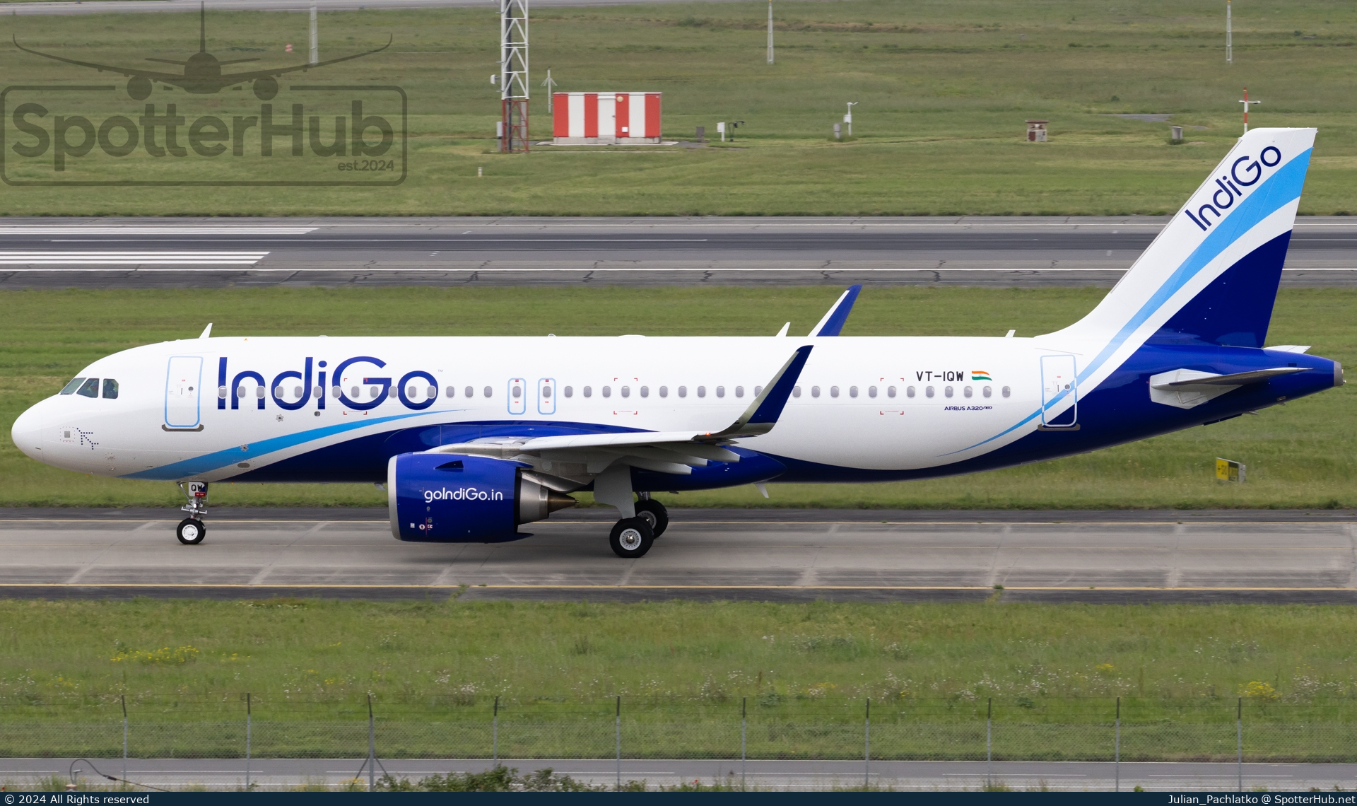 Photo of VT-IQW - Airbus A320-251N operated by IndiGo