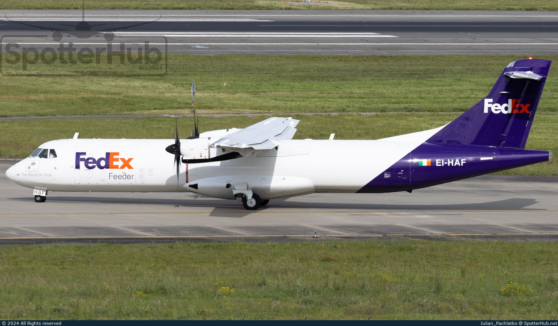 Photo of EI-HAF - ATR 72-600(F) operated by FedEx Feeder (opb ASL Airlines Ireland)