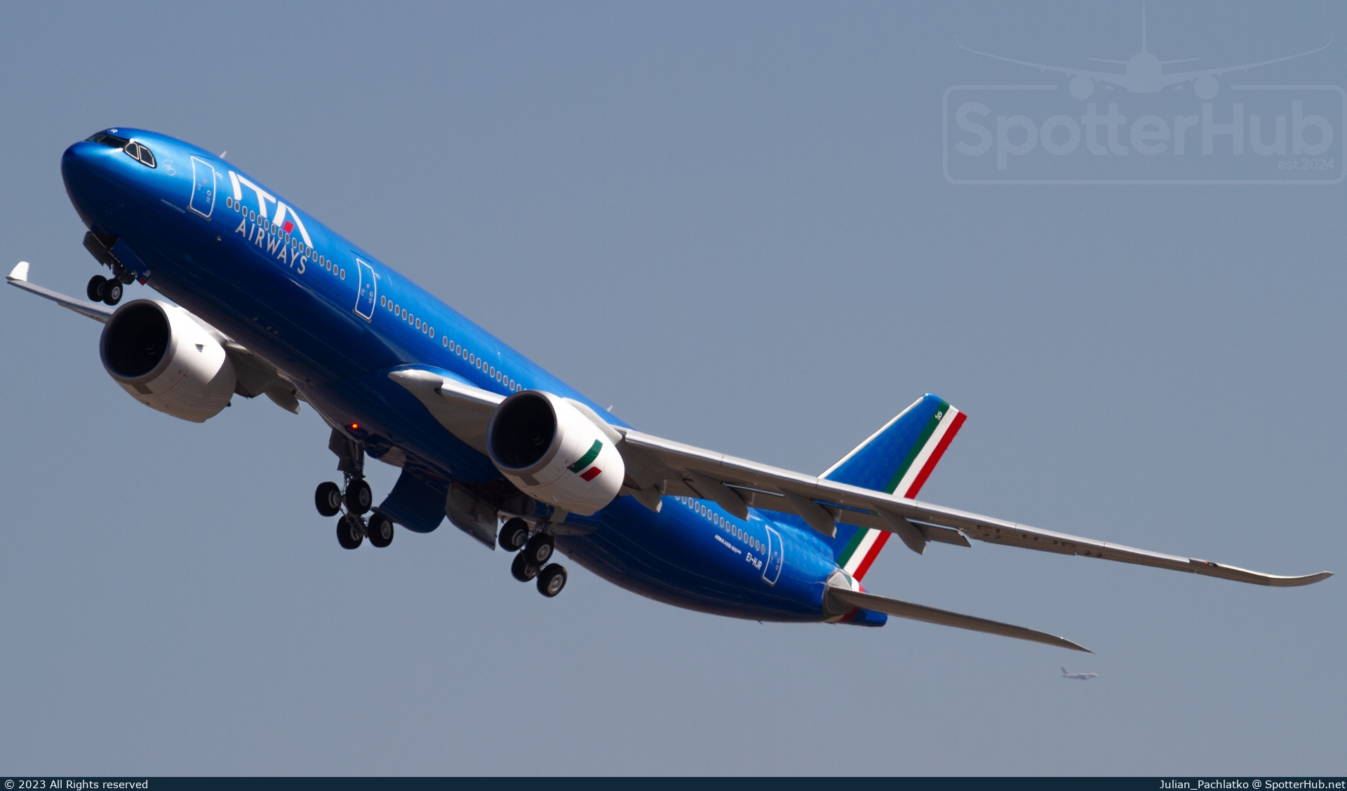 Photo of EI-HJR - Airbus A330-941 operated by ITA Airways