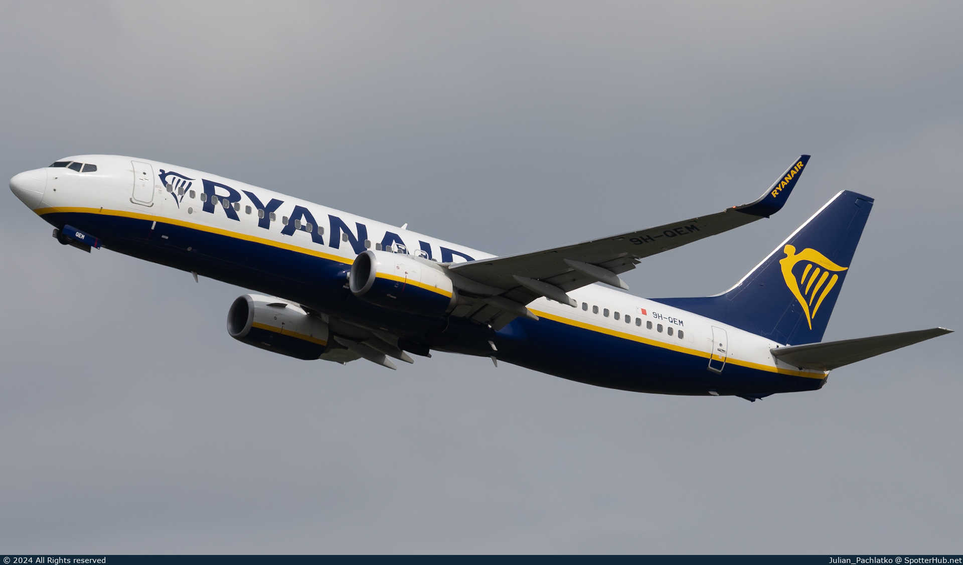 Photo of 9H-QEM - Boeing 737-8AS operated by Ryanair (opb Malta Air)