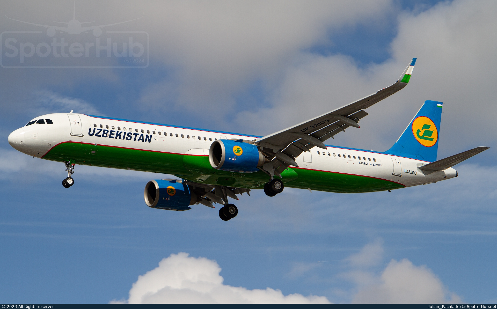 Photo of UK32103 - Airbus A321-253NX operated by Uzbekistan Airways