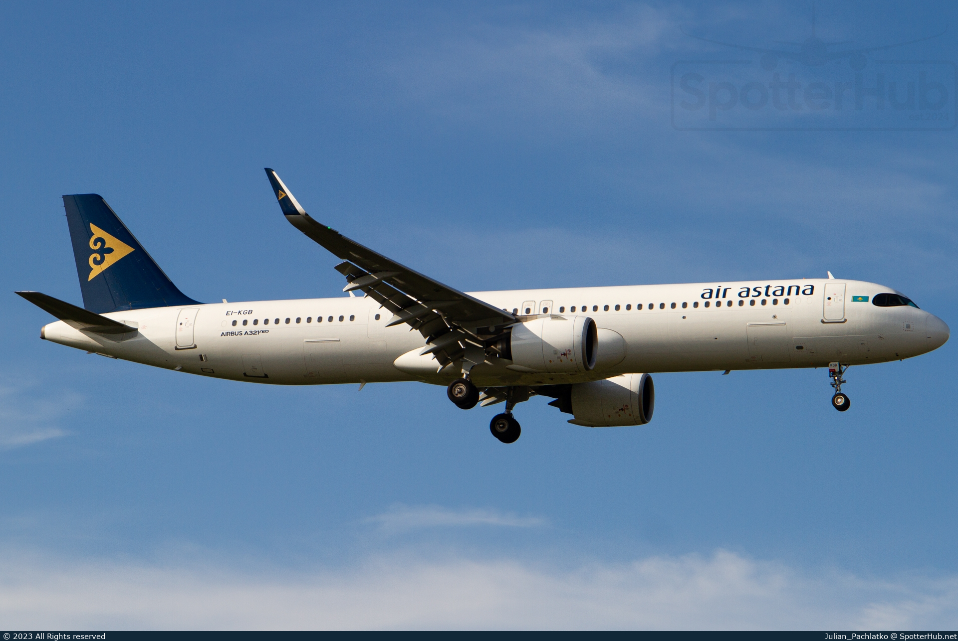 Photo of EI-KGB - Airbus A321-271NX operated by Air Astana