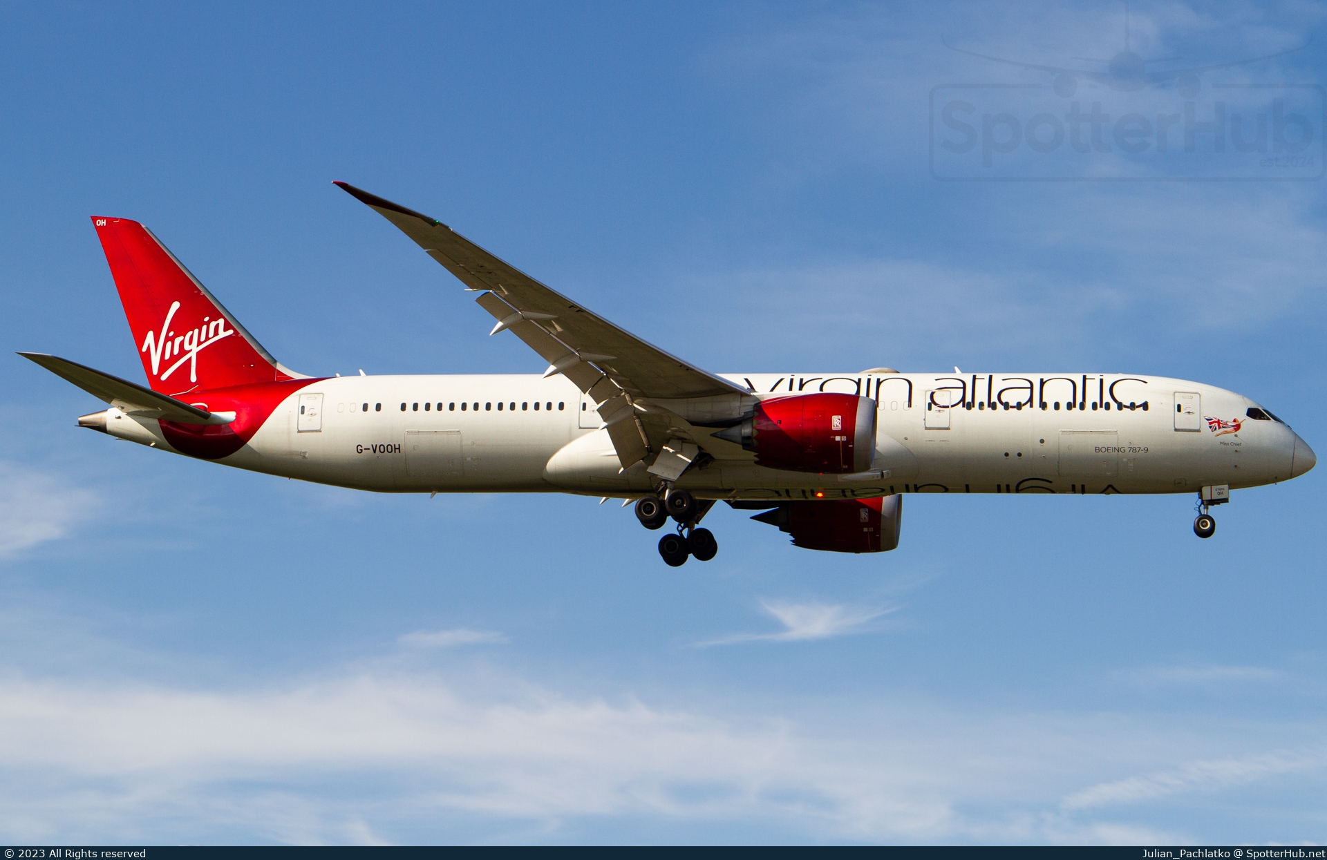 Photo of G-VOOH - Boeing 787-9 Dreamliner operated by Virgin Atlantic Airways