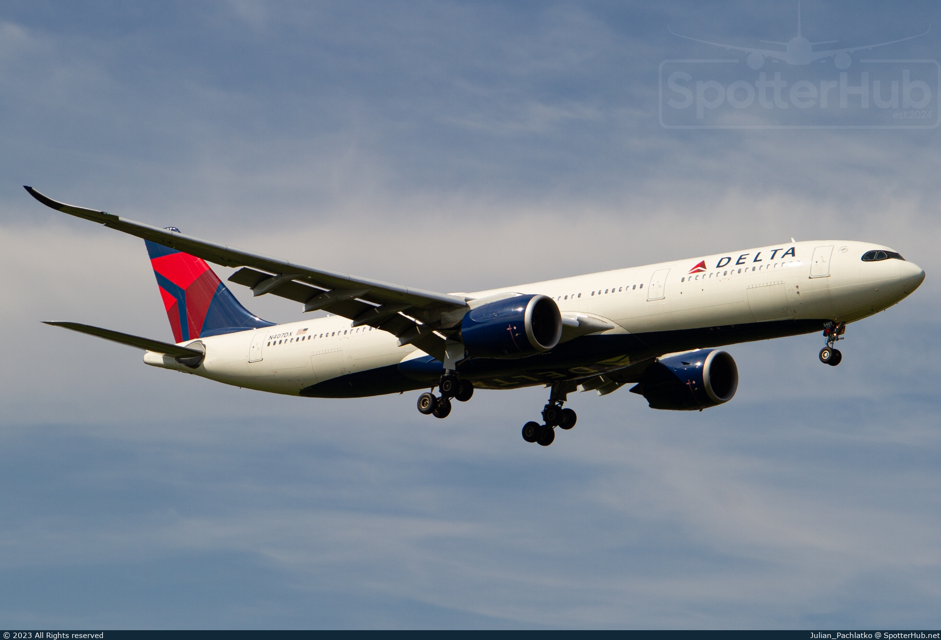 Photo of N407DX - Airbus A330-941 operated by Delta Air Lines