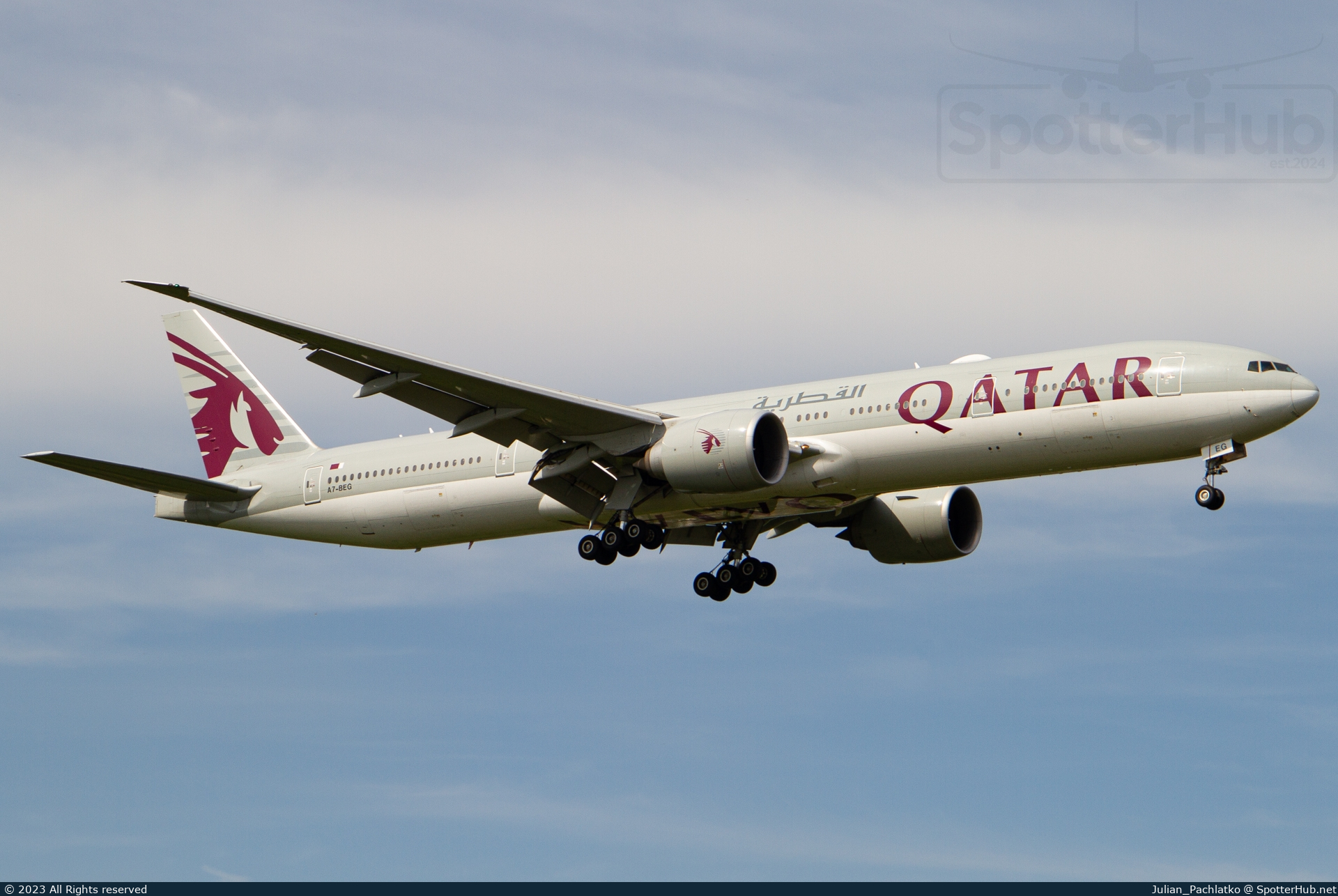 Photo of A7-BEG - Boeing 777-3DZ(ER) operated by Qatar Airways