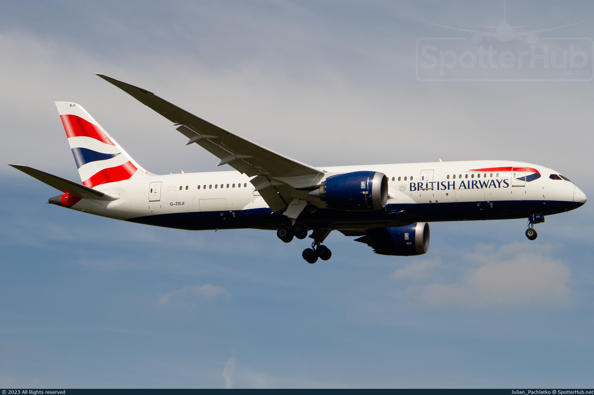 Photo of G-ZBJI - Boeing 787-8 Dreamliner operated by British Airways