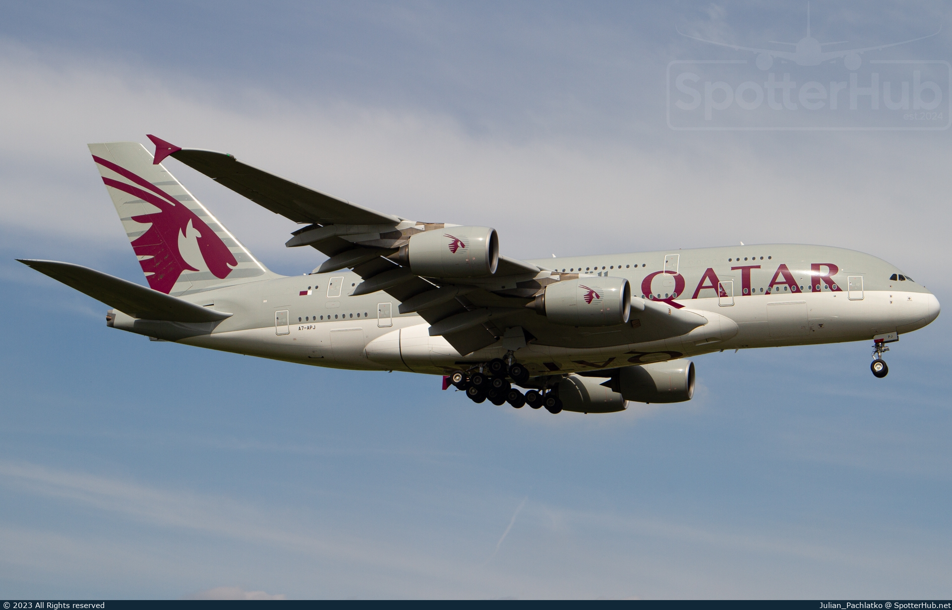 Photo of A7-APJ - Airbus A380-861 operated by Qatar Airways