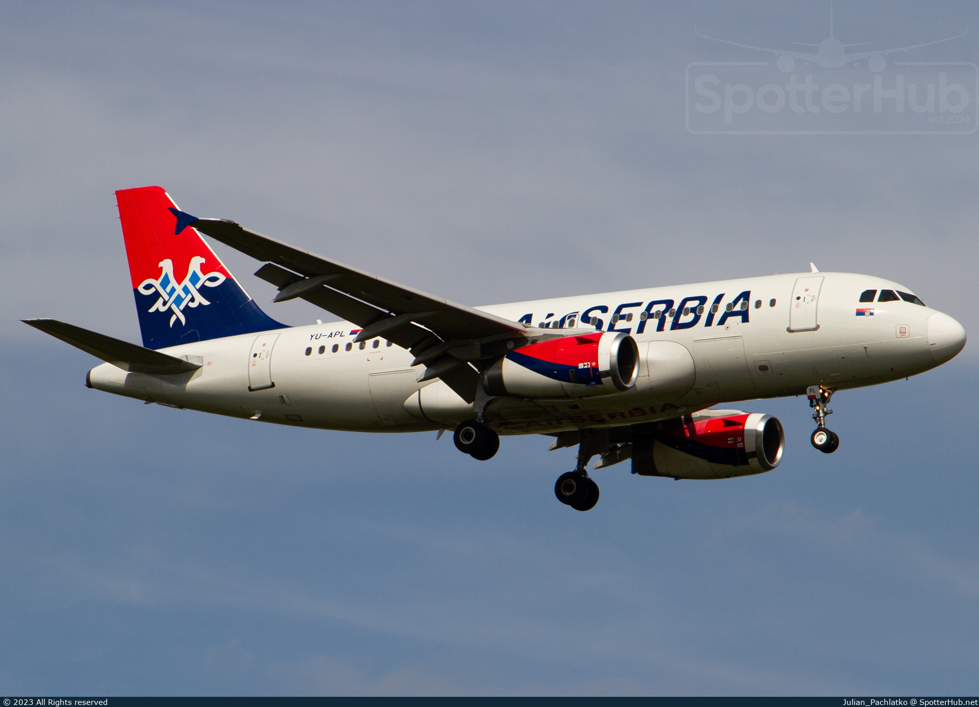 Photo of YU-APL - Airbus A319-132 operated by Air Serbia