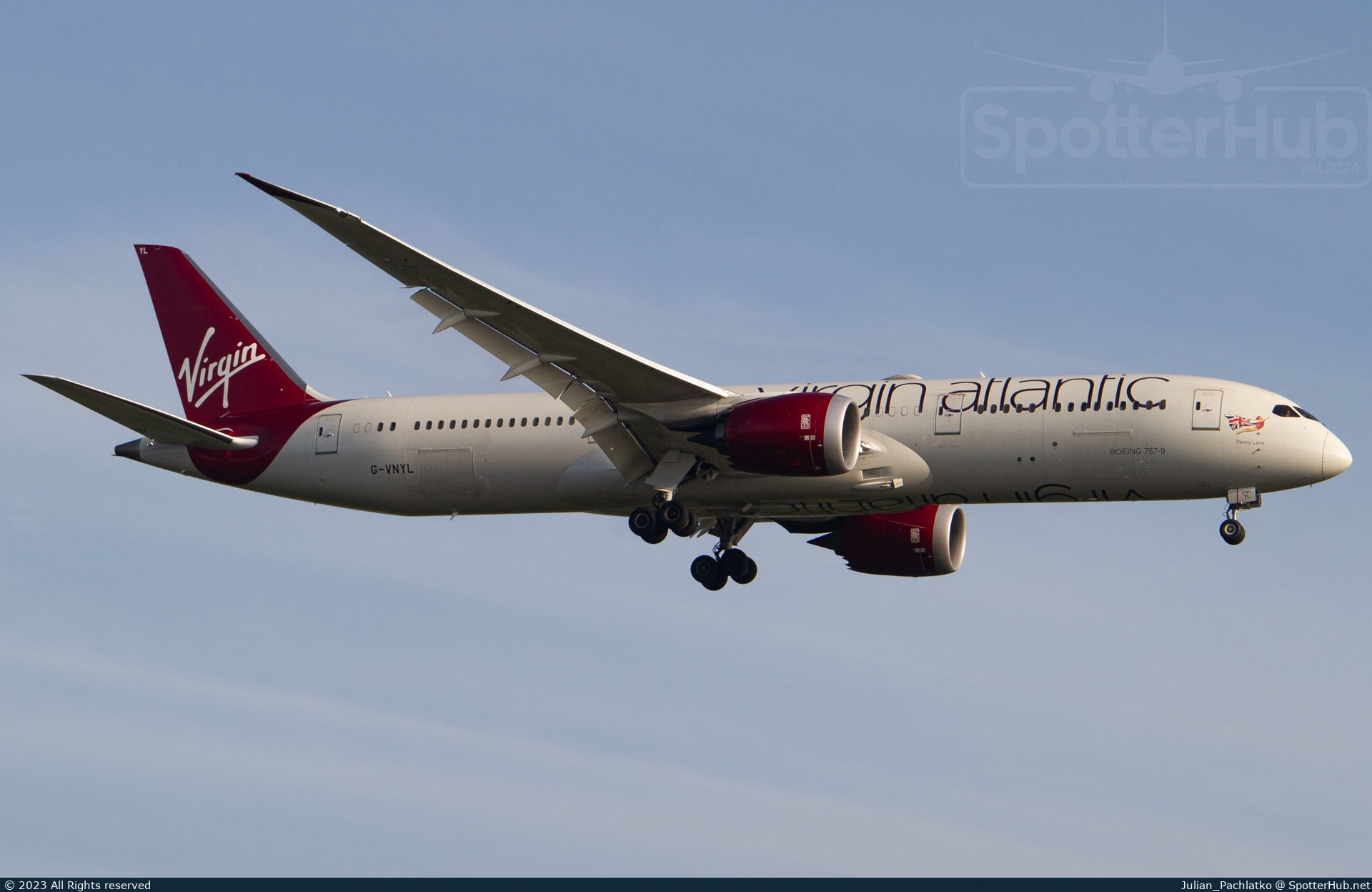 Photo of G-VNYL - Boeing 787-9 Dreamliner operated by Virgin Atlantic Airways