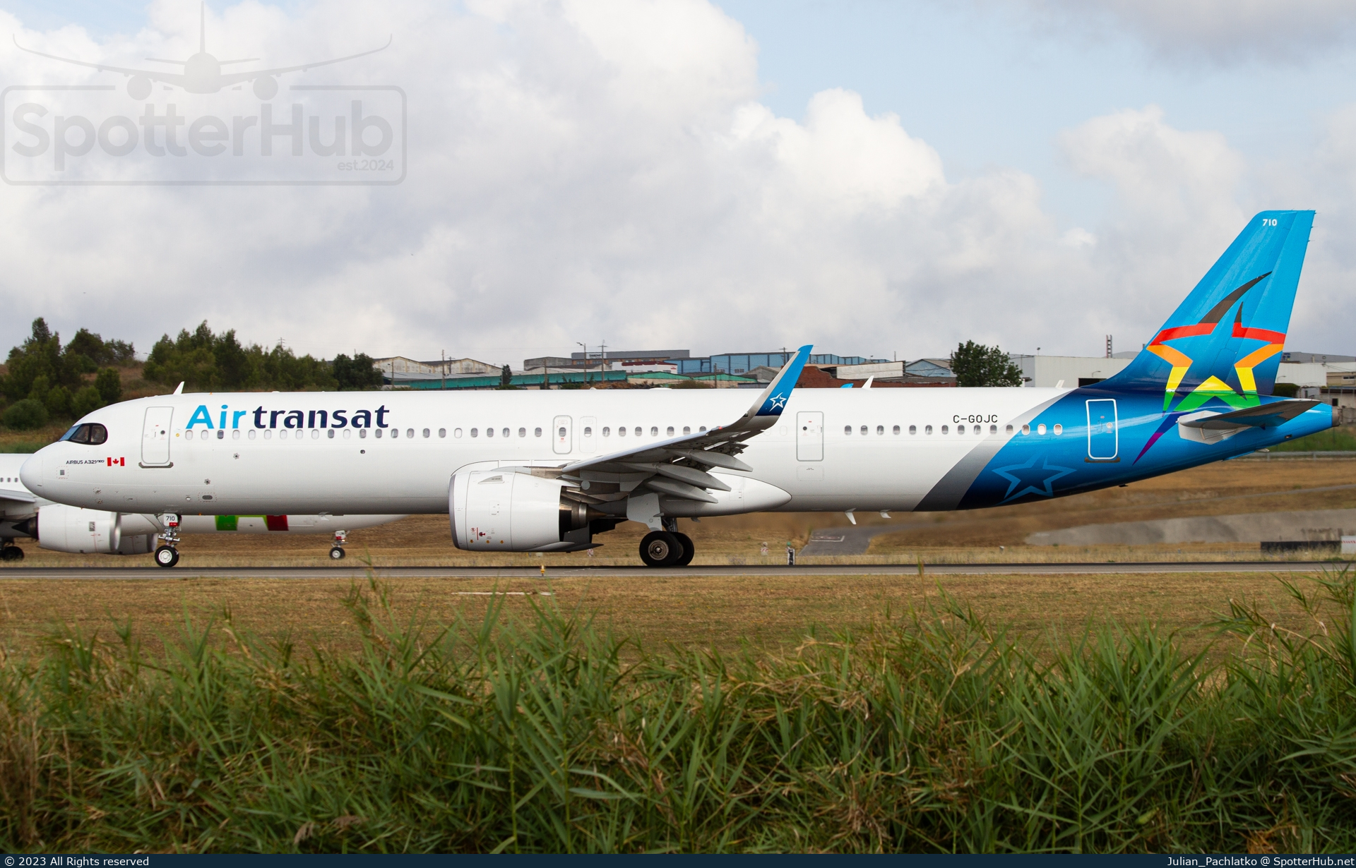 Photo of C-GOJC - Airbus A321-271NX operated by Air Transat