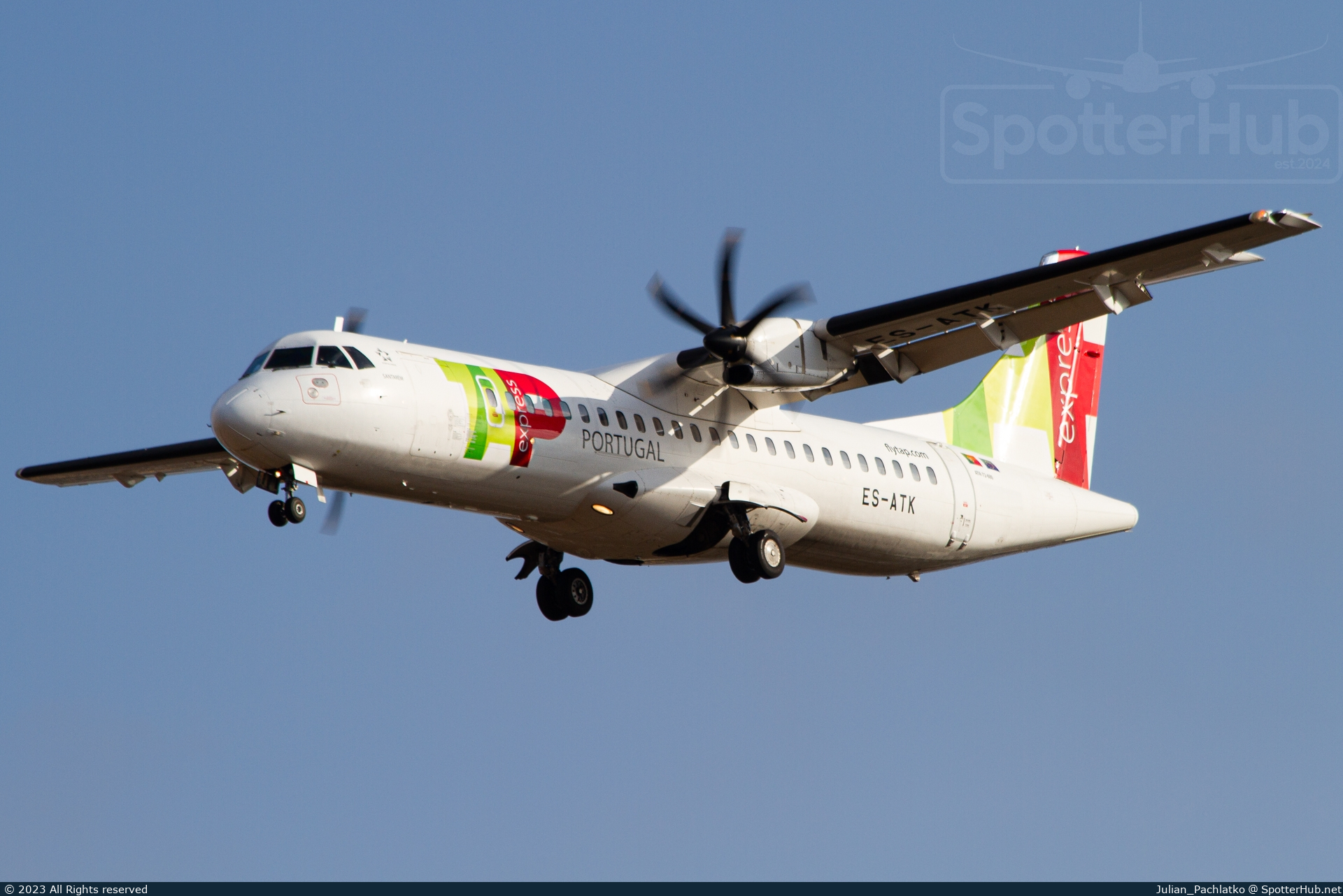 Photo of ES-ATK - ATR 72-600 operated by TAP Express (opb Xfly)