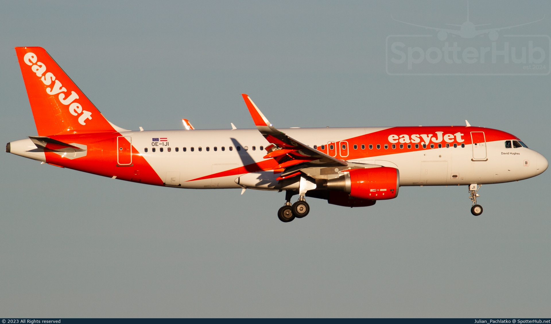 Photo of OE-IJI - Airbus A320-214 operated by easyJet Europe