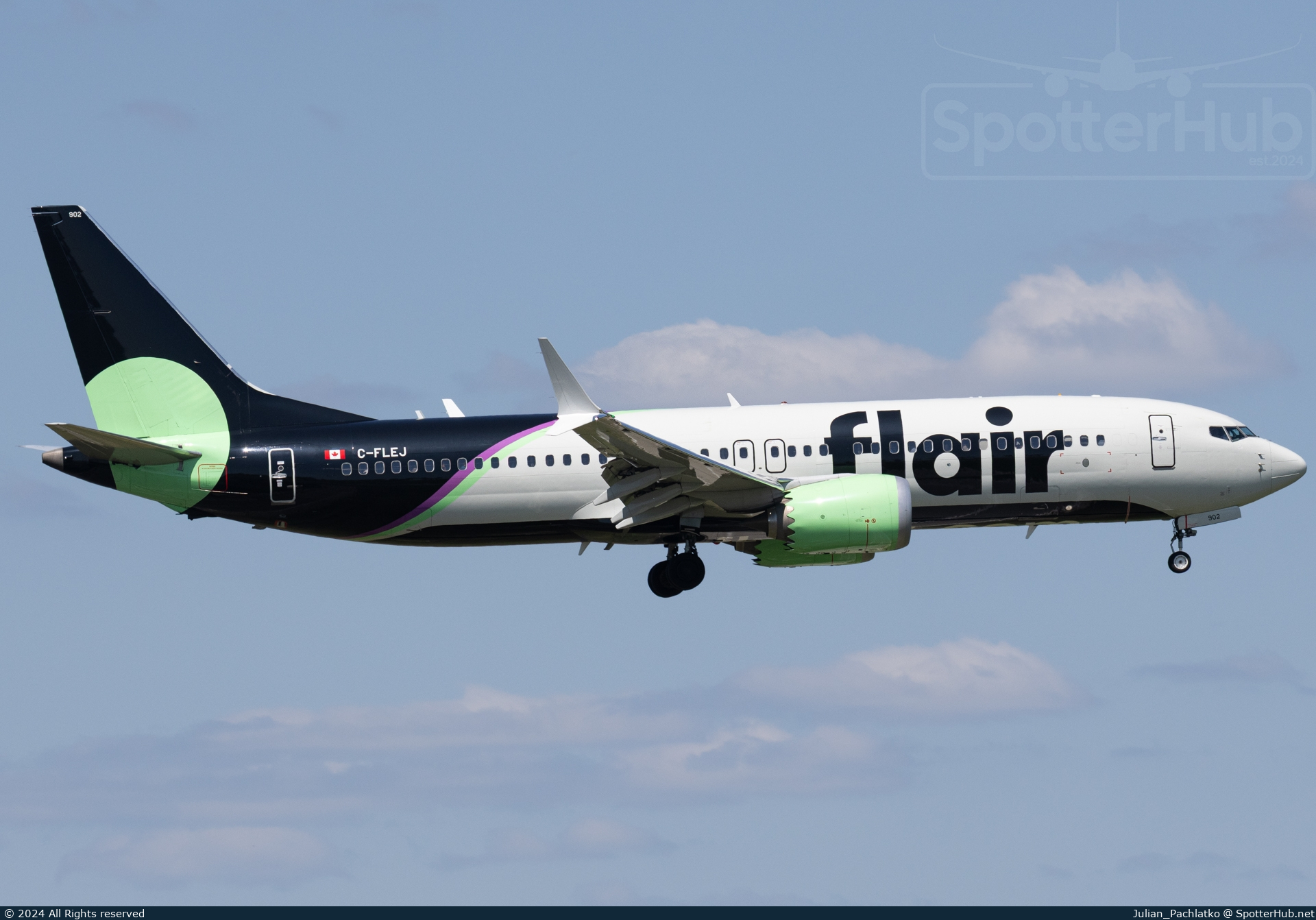 Photo of C-FLEJ - Boeing 737 MAX 8 operated by Flair Airlines