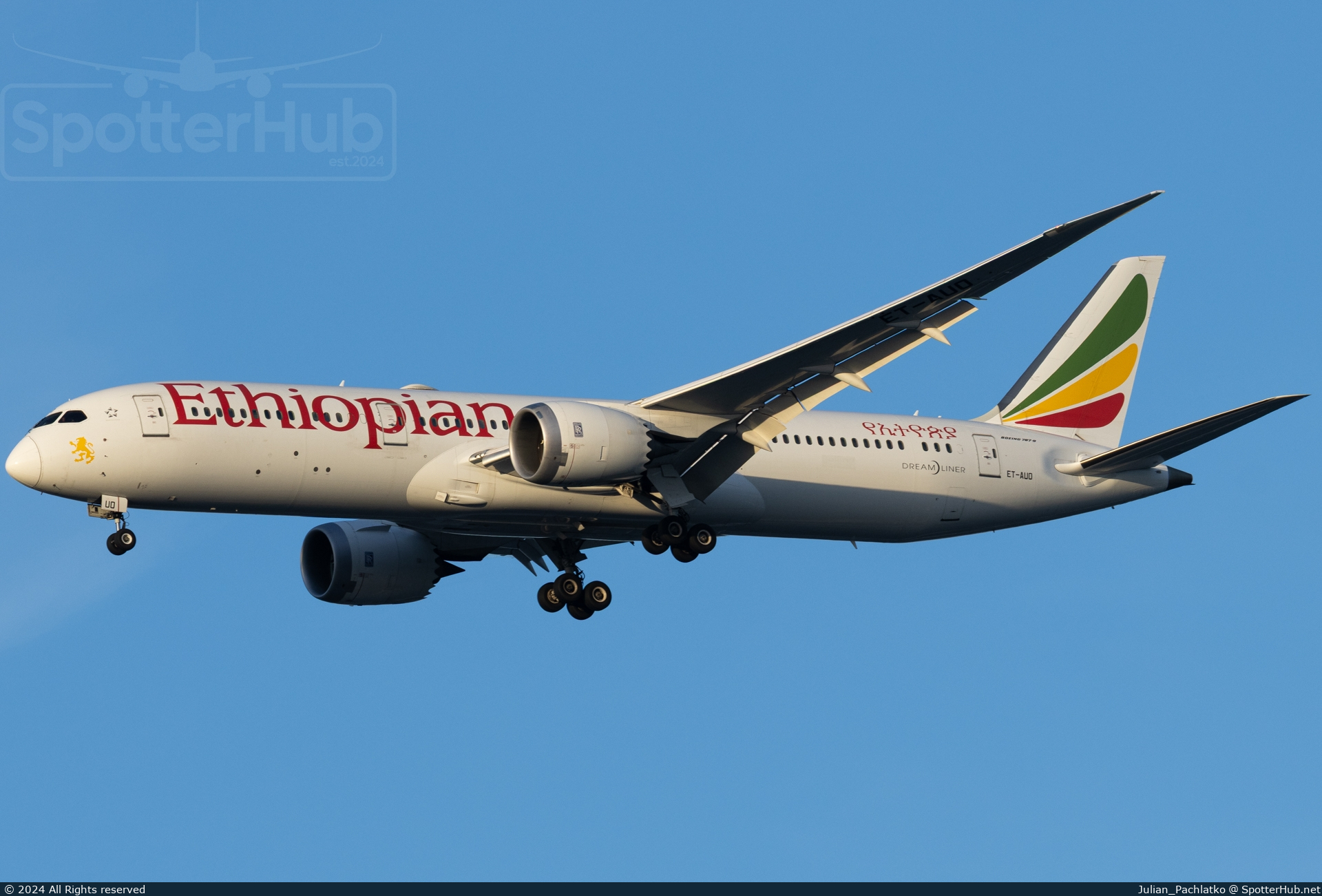 Photo of ET-AUO - Boeing 787-9 Dreamliner operated by Ethiopian Airlines