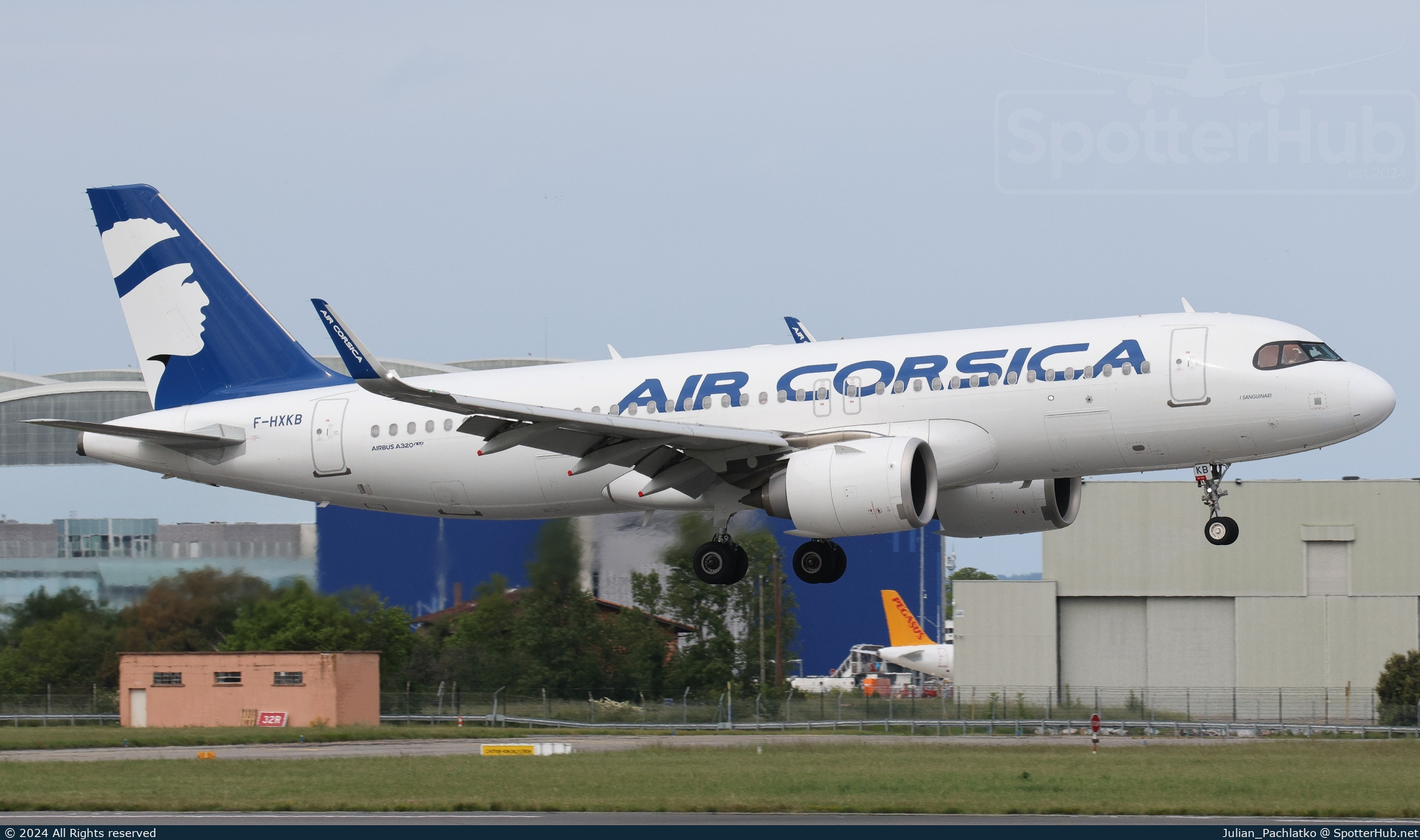 Photo of F-HXKB - Airbus A320-252N operated by Air Corsica